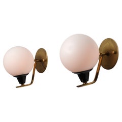 Pair of 1950s Italian Wall Sconces in Brass and Opaline Glass