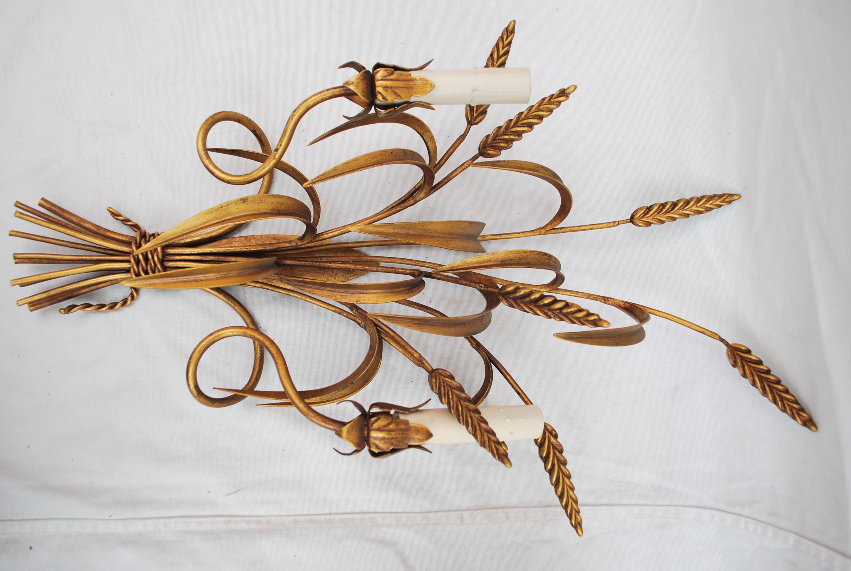 Mid-20th Century Pair of 1950s Italian Wheat Sheaf Sconces For Sale