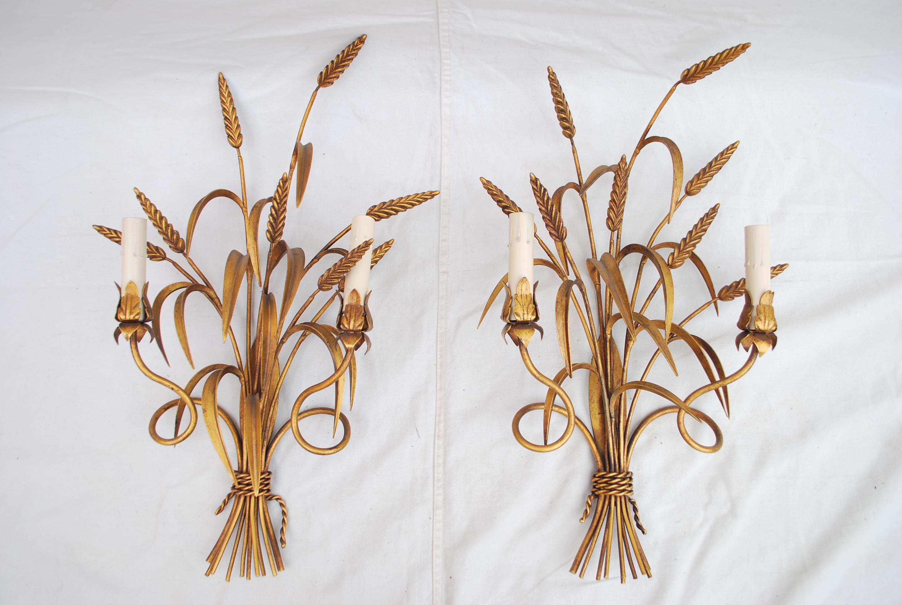 Pair of 1950s Italian Wheat Sheaf Sconces For Sale 1