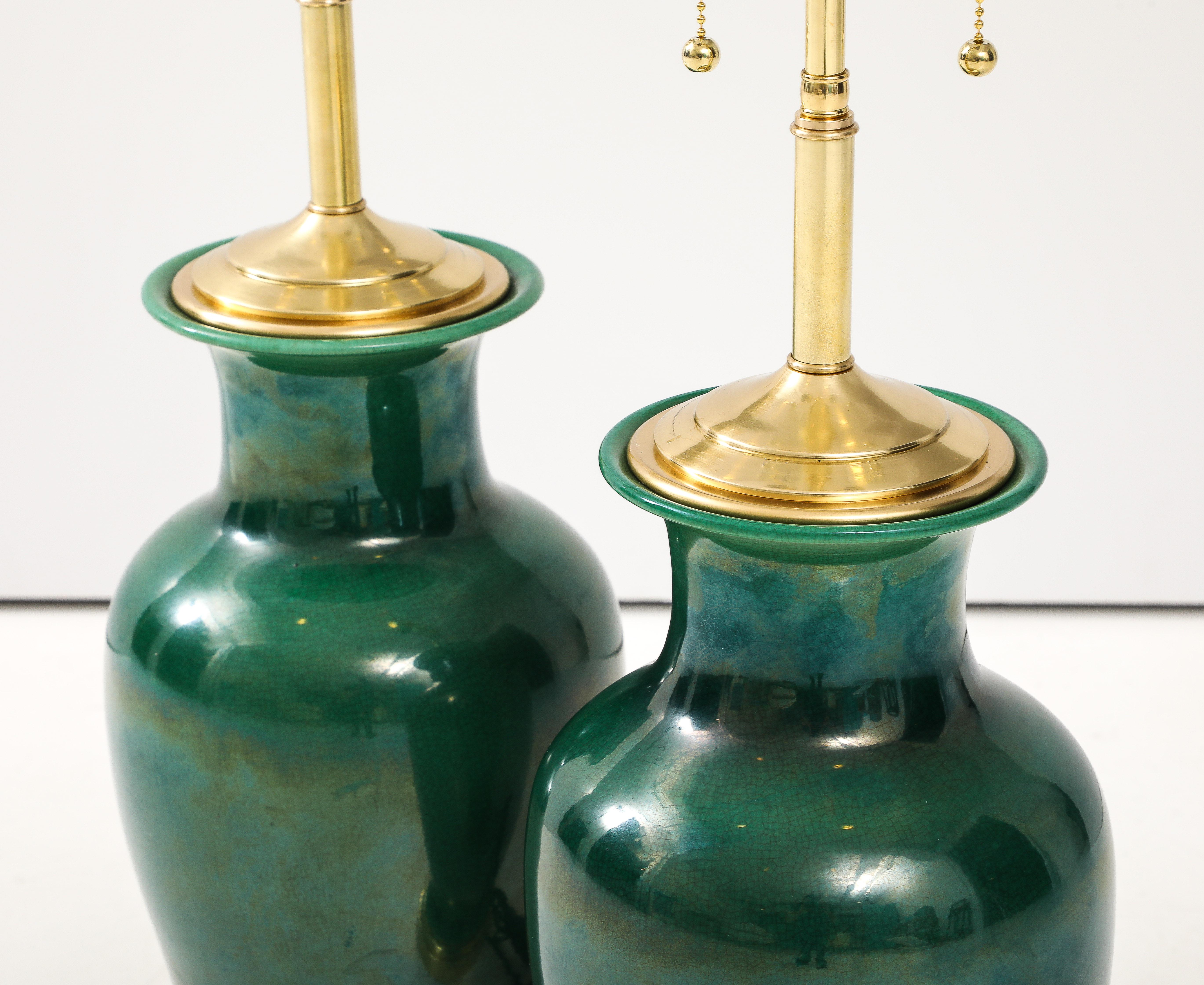Milieu du XXe siècle Paire d'urnes en céramique japonaise des années 1950  Lampes en vente