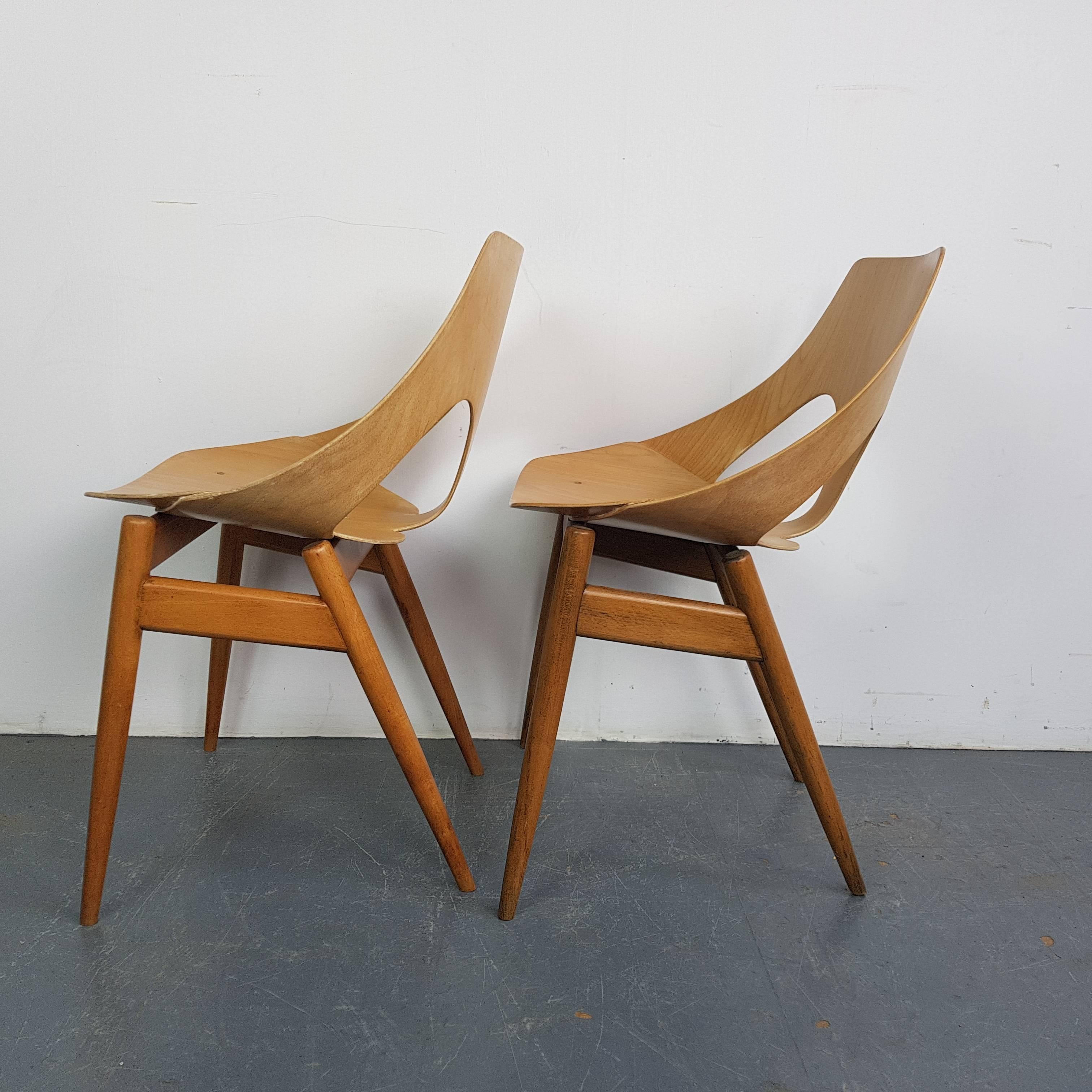Danish Pair of 1950s Jason Chairs Designed by Carl Jacobs & Frank Guille for Kandya For Sale