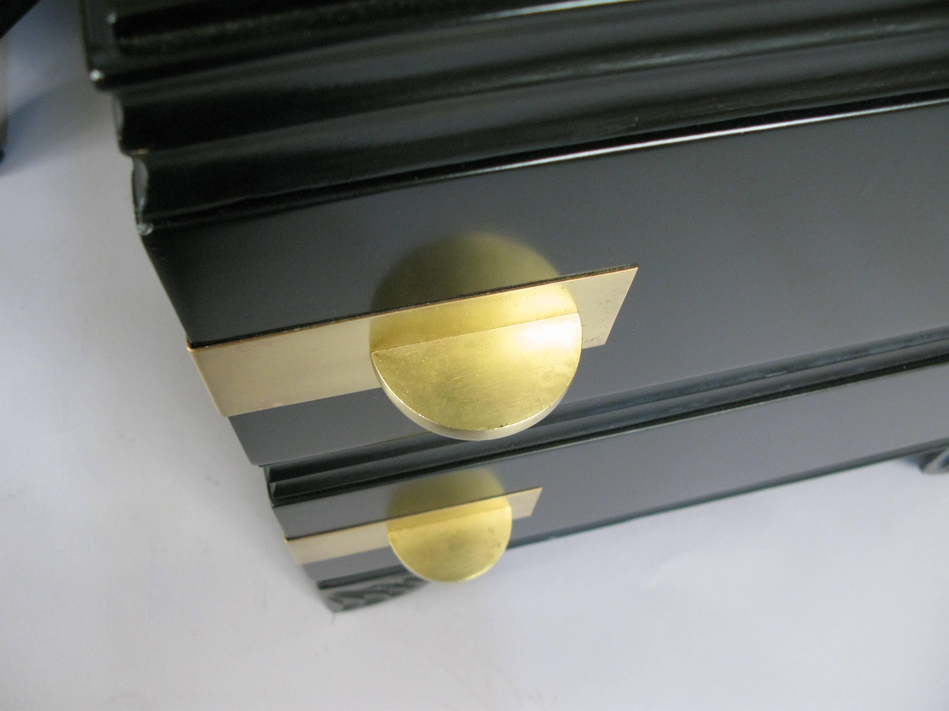 Mid-20th Century Pair of 1950s Lacquer and Brass Nightstands by John Stuart