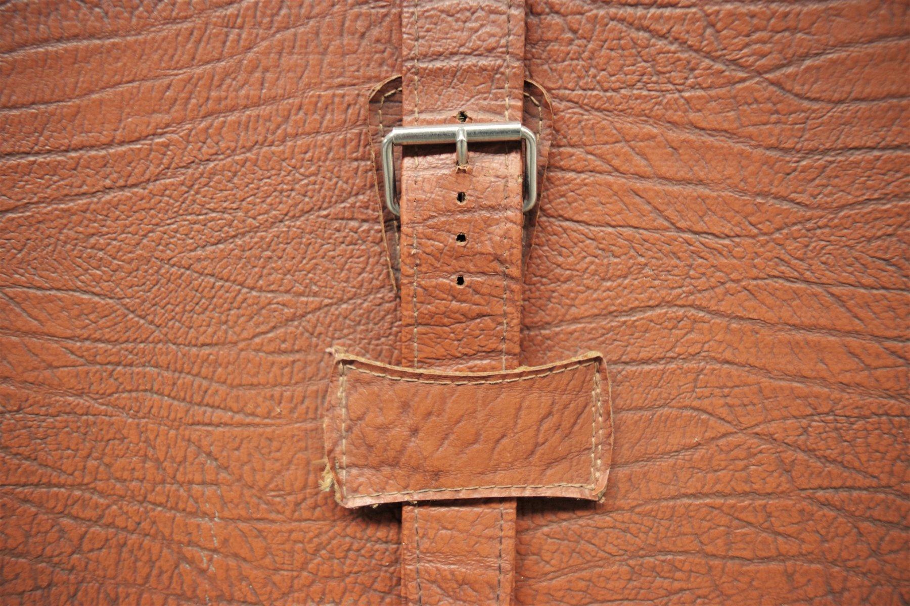 Pair of 1950s Leather and Fabric Suitcases – Timeless Vintage Travel Elegance in vendita 6