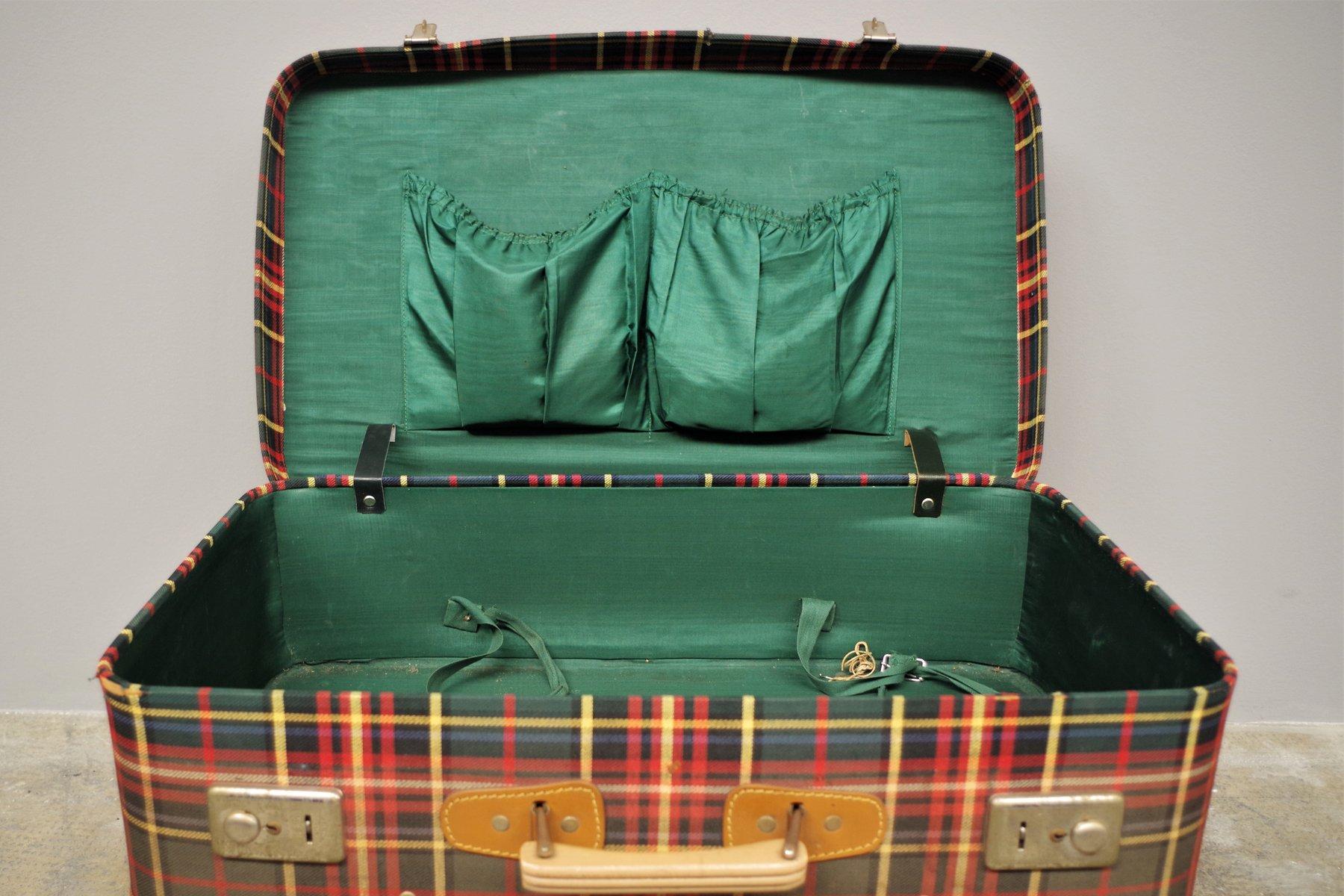 Pair of 1950s Leather and Fabric Suitcases – Timeless Vintage Travel Elegance In condizioni buone in vendita a Manzano, IT