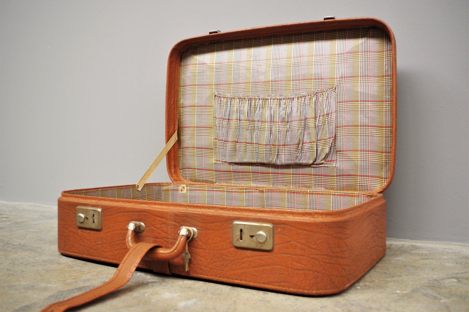Pair of 1950s Leather and Fabric Suitcases – Timeless Vintage Travel Elegance in vendita 1