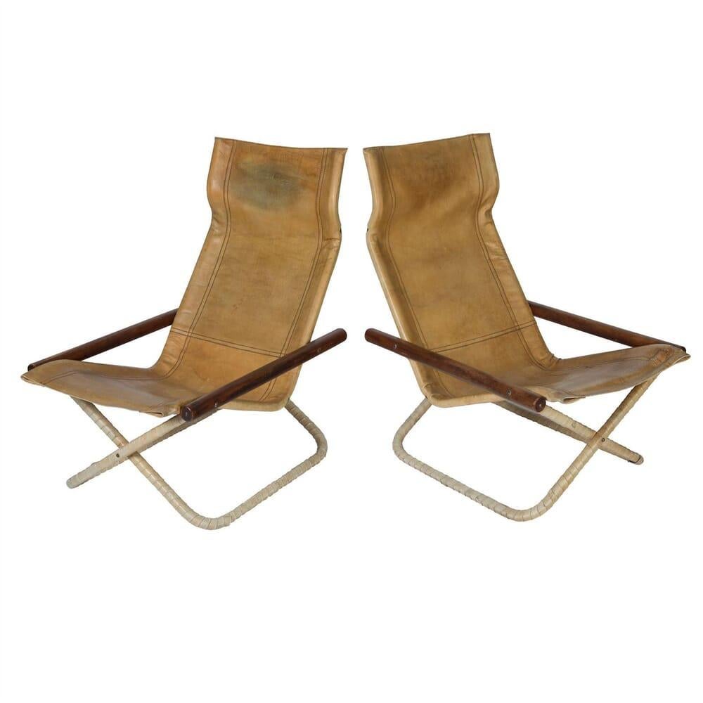 Pair of 1950s Italian folding leather chairs with woven leather bases.