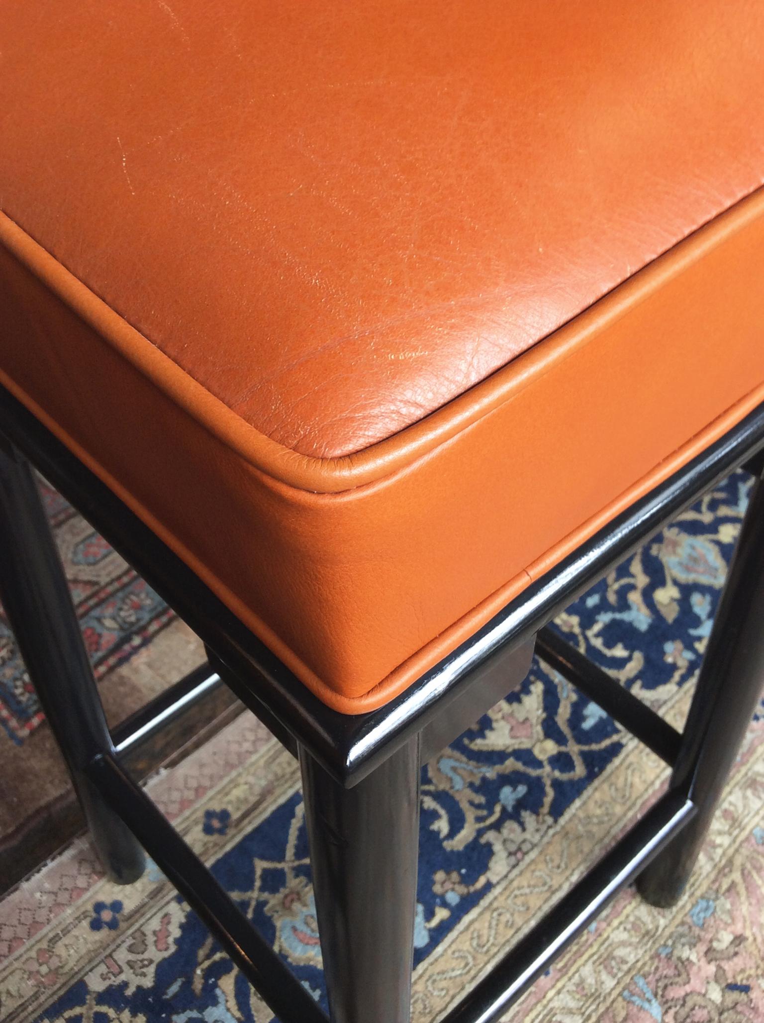 Pair of 1950s Leather and Lacquered Bar Stools in the Style of James Mont For Sale 2
