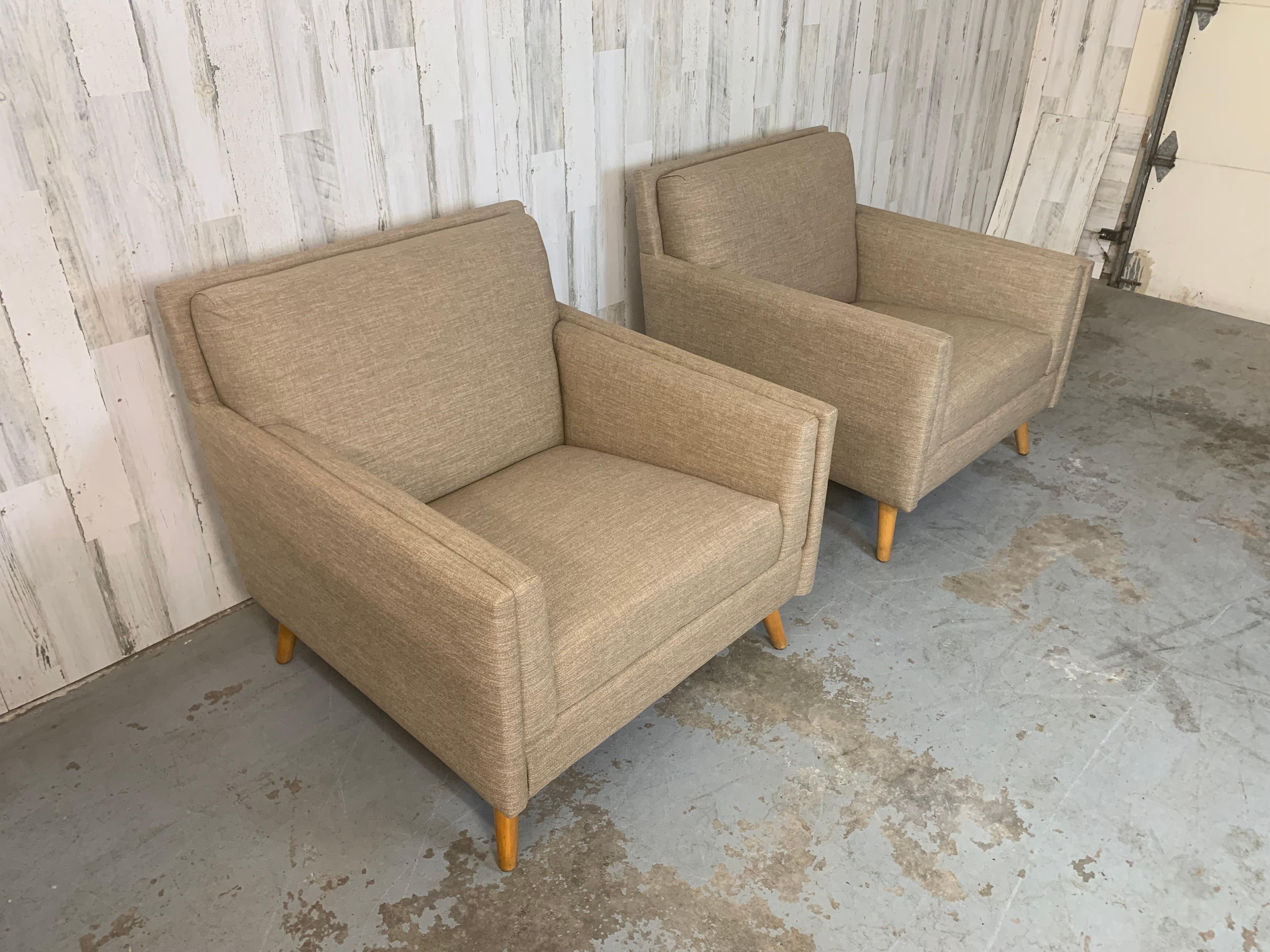 Tissu d'ameublement Paire de chaises longues des années 1950 en vente