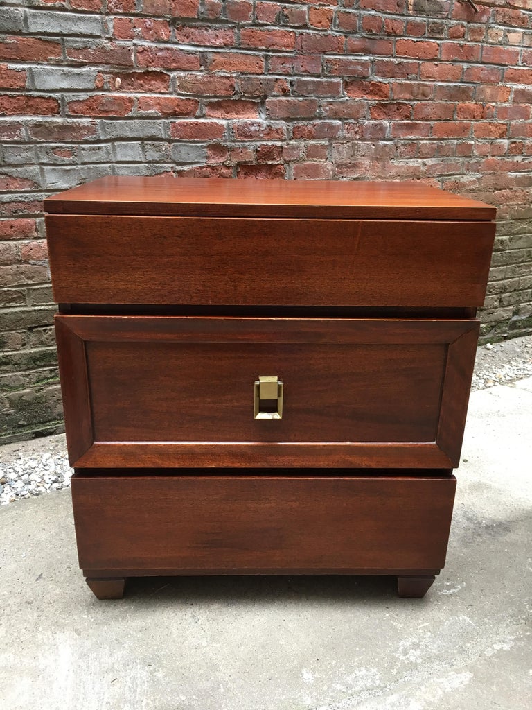 Pair of 1950s Mahogany Streamlined Moderne Dressers For Sale at 1stdibs