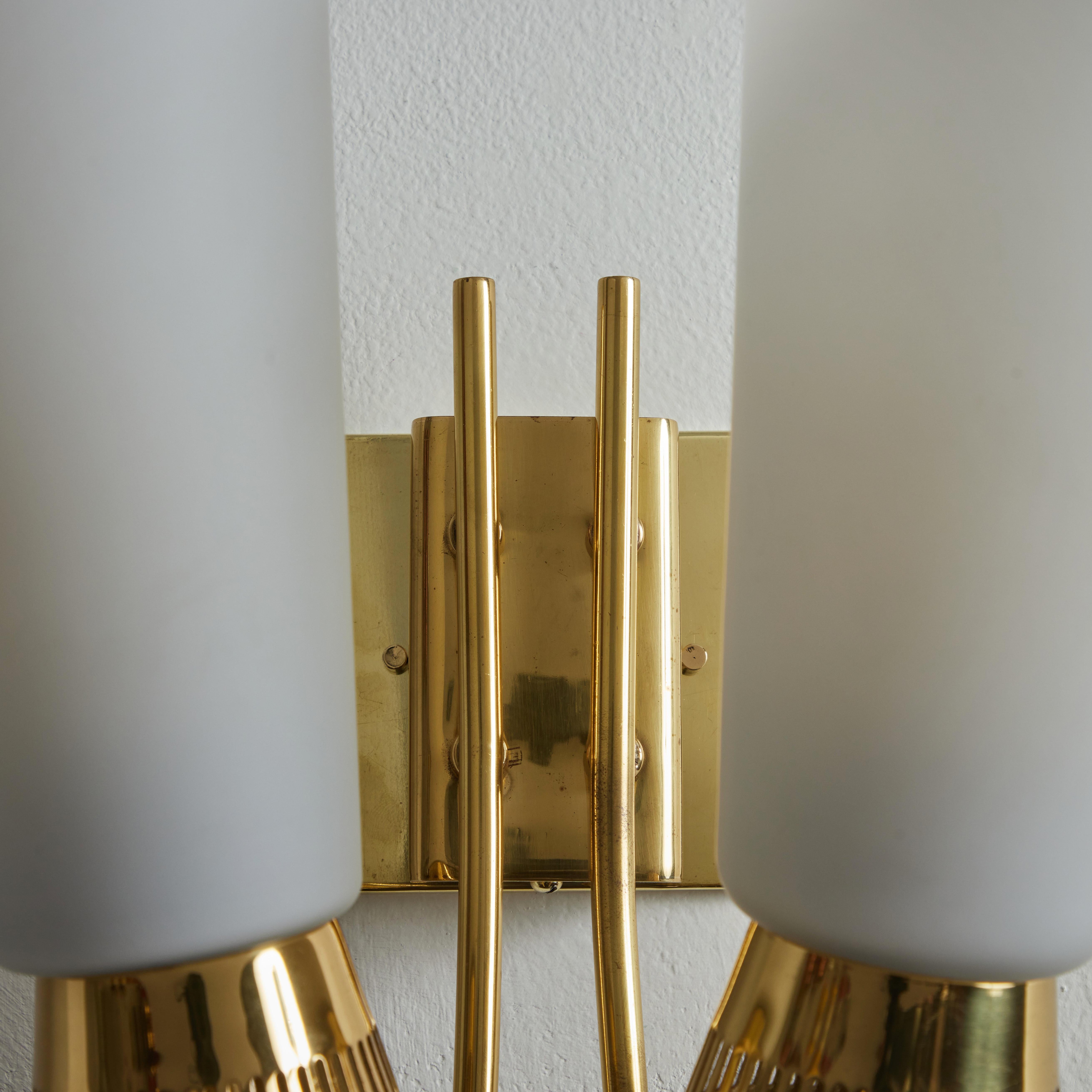 Pair of 1950s Mauri Almari Model #EY60 Brass & Glass Double Sconces for Itsu For Sale 3