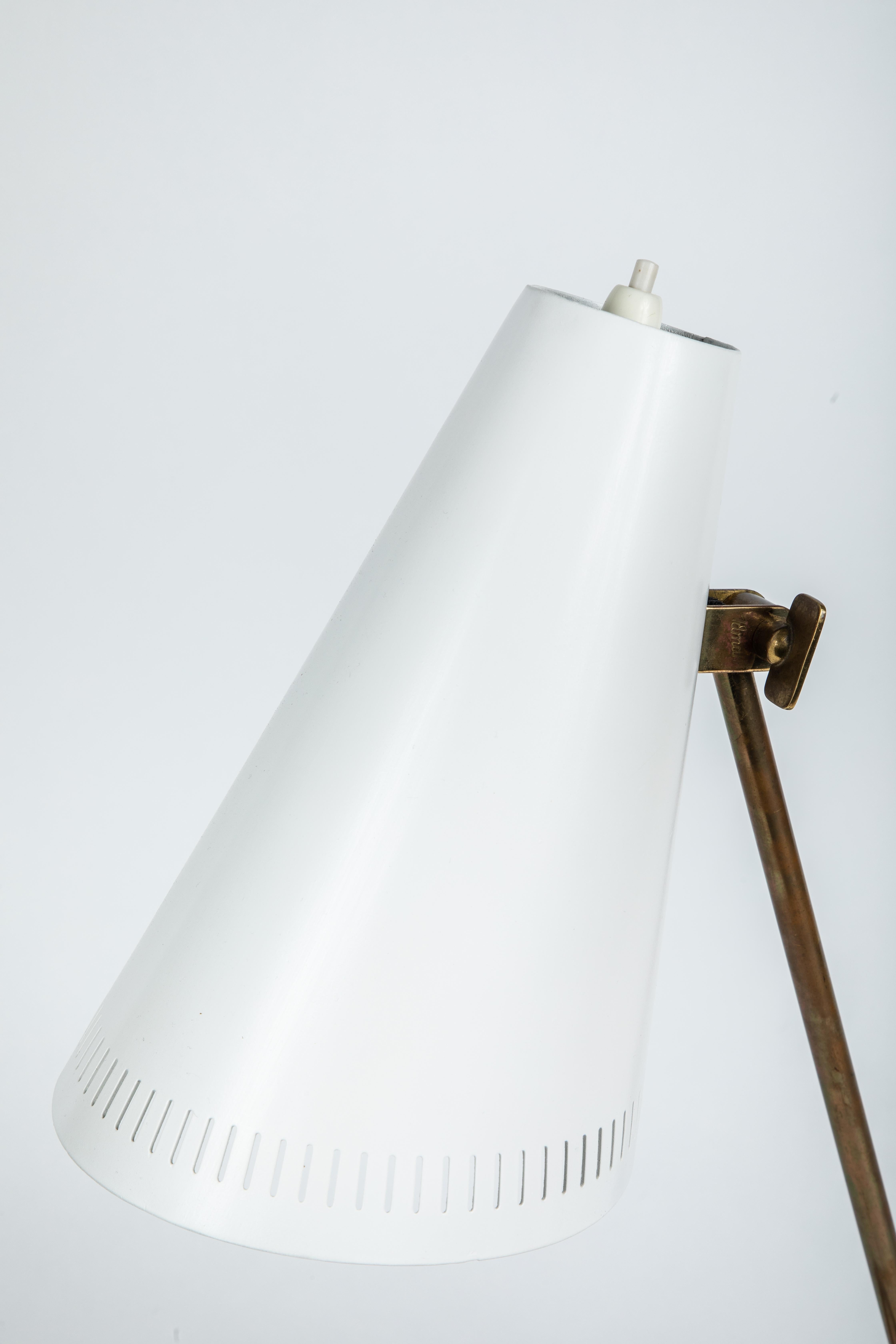 Pair of 1950s Mauri Almari Model K11-15 Table Lamps for Idman 9