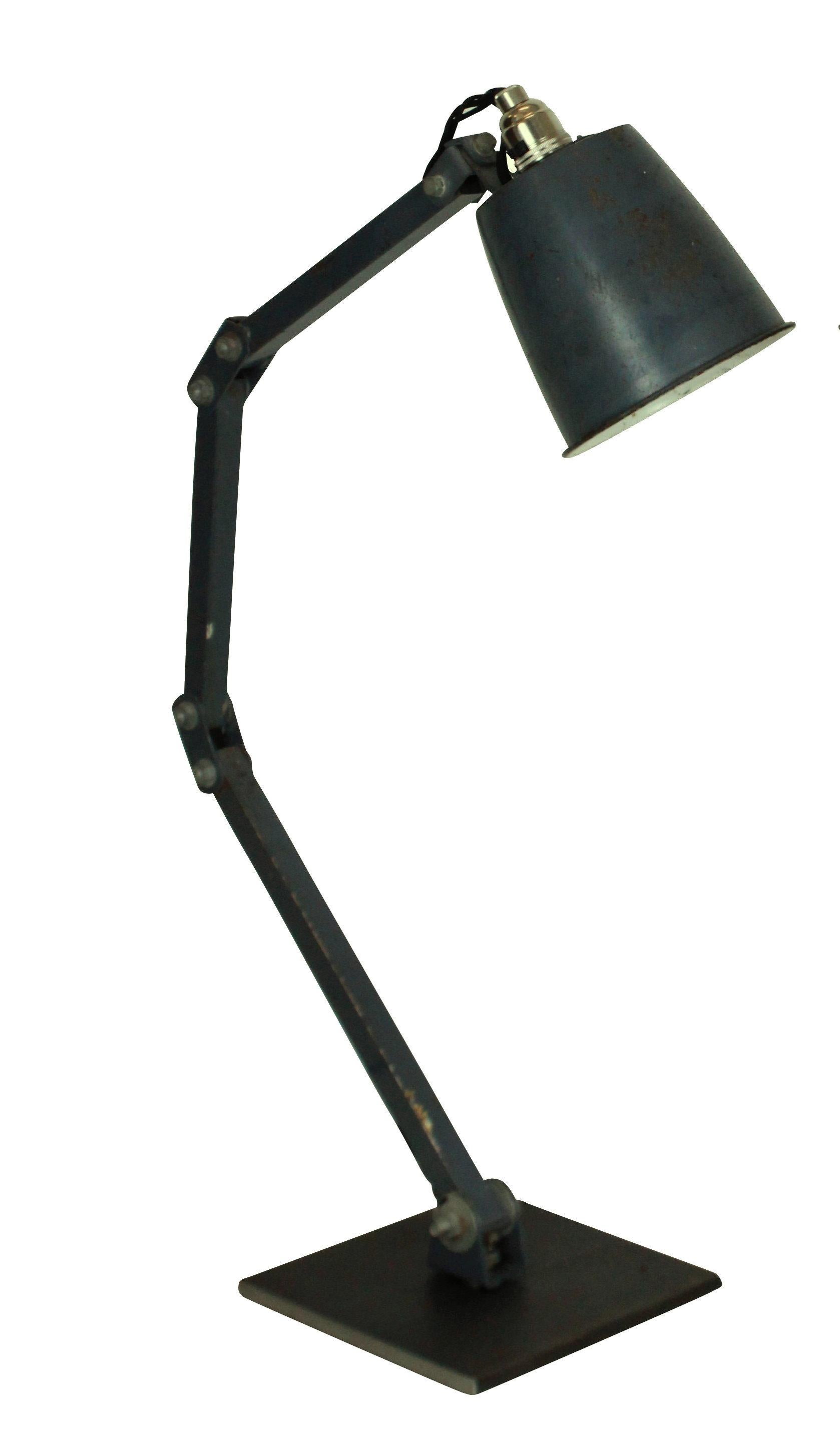Pair of 1950s Memlite Articulated Lamps In Good Condition In Kent, Dover