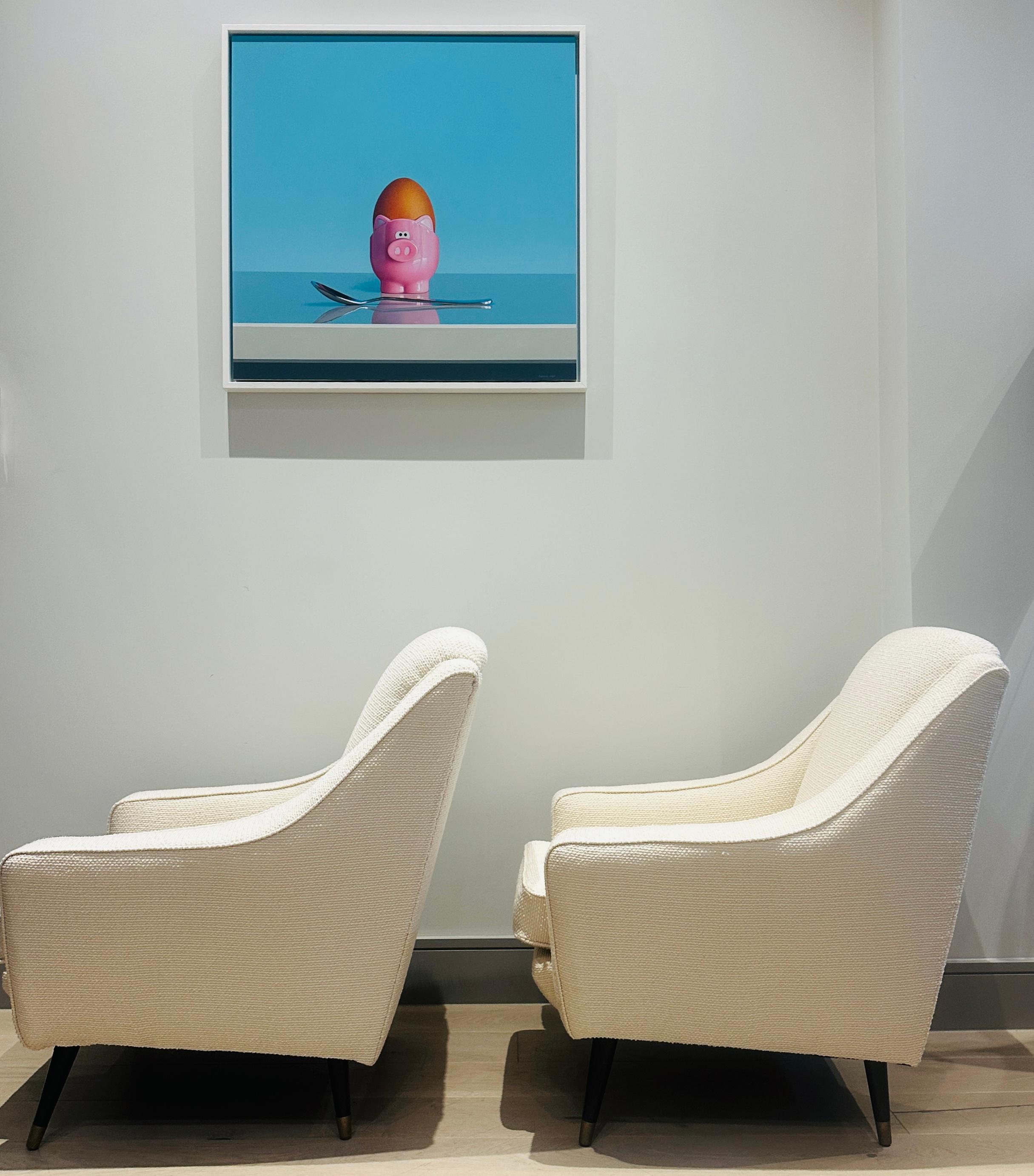 Peint Paire de fauteuils de salon en bouclette crème du milieu du siècle dernier sur pieds évasés en vente