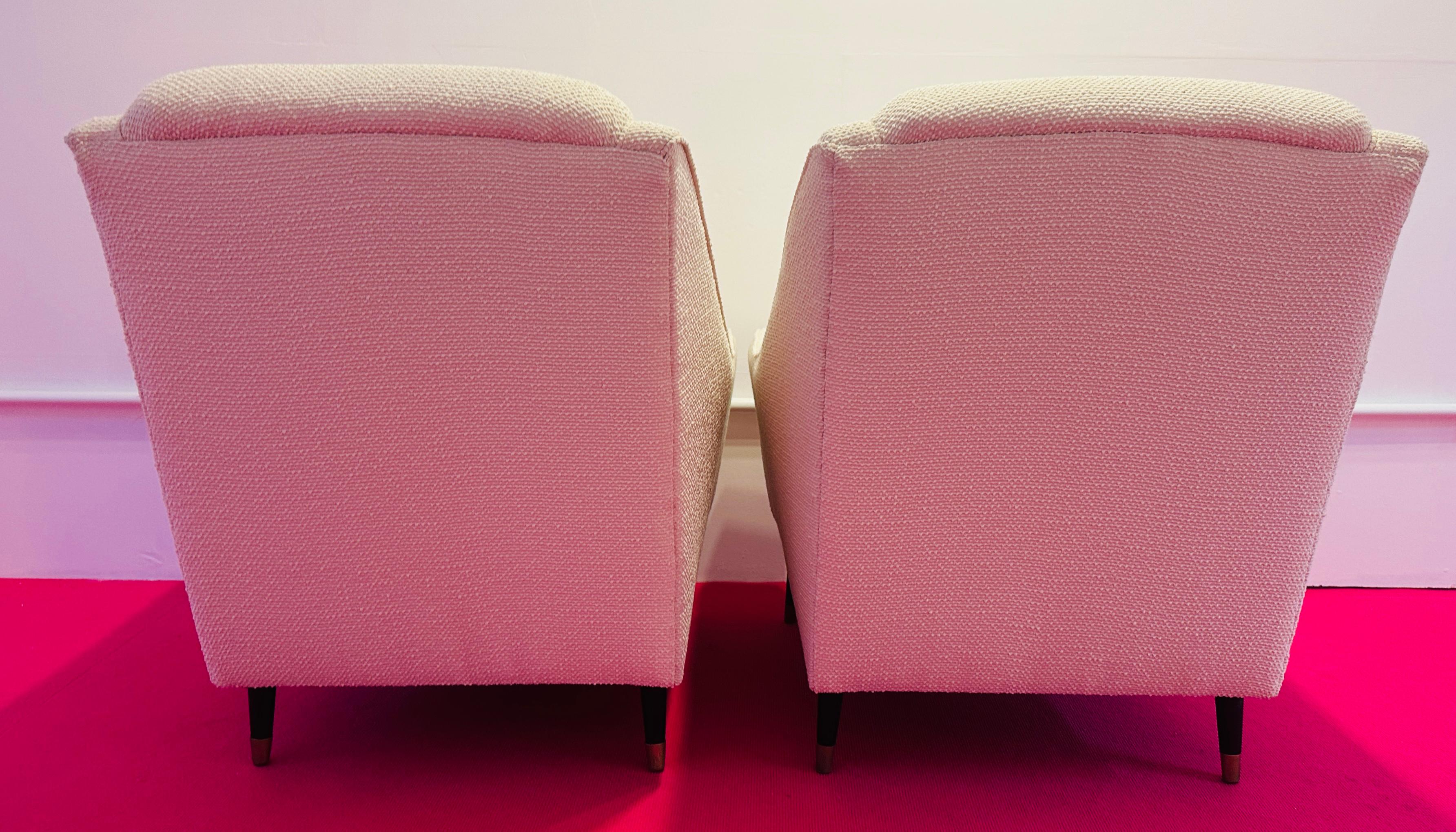Paar 1950er Jahre Mid Century Französisch Creme Boucle Lounge Sessel auf gespreizten Beinen im Angebot 9