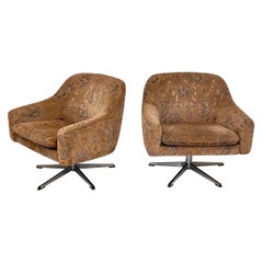 Pair of 1950s Mid Century German Swivel Cocktail Chairs in Flower Velvet Fabric