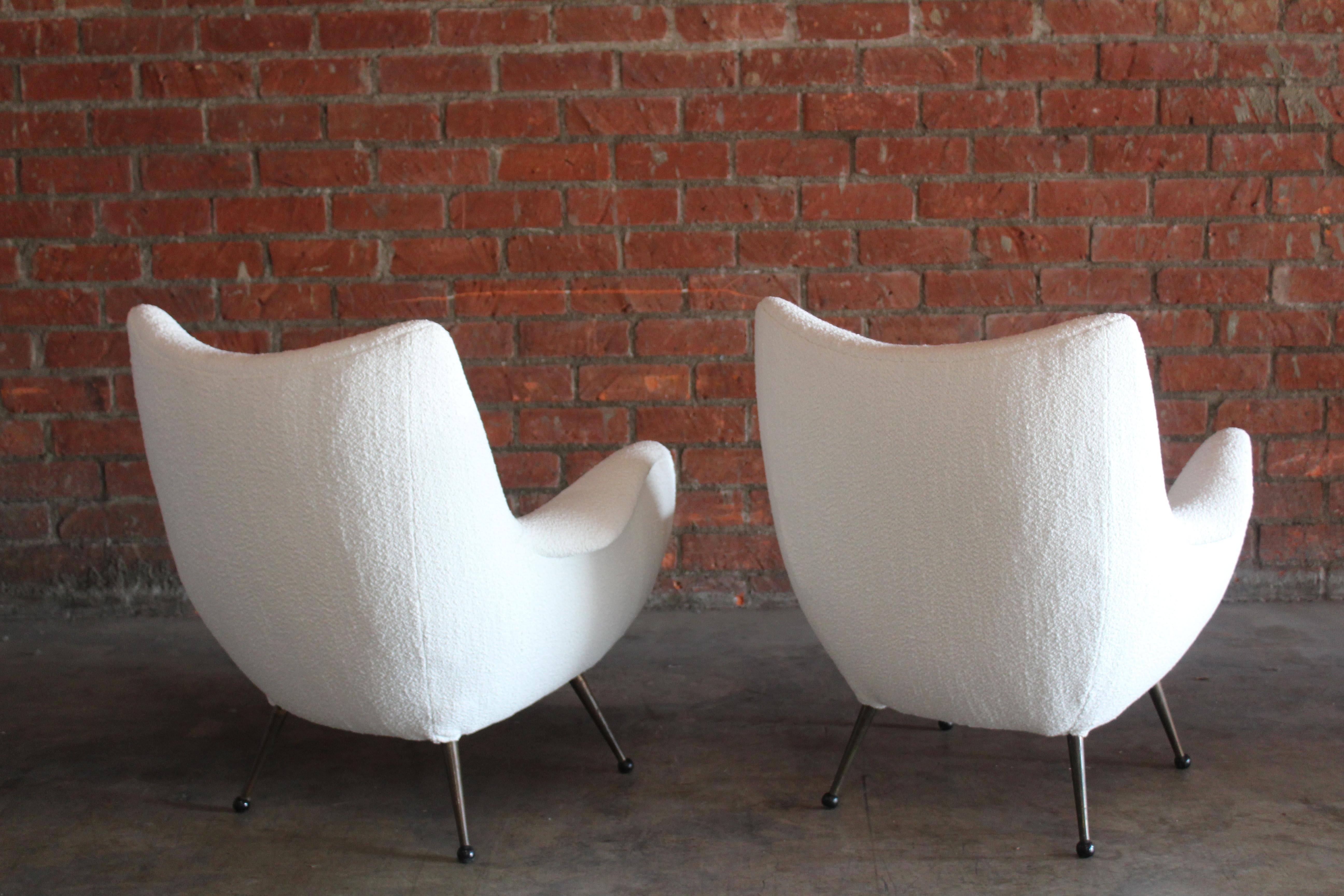 Pair of 1950s Mid-Century Italian Lounge Chairs in Bouclé 4