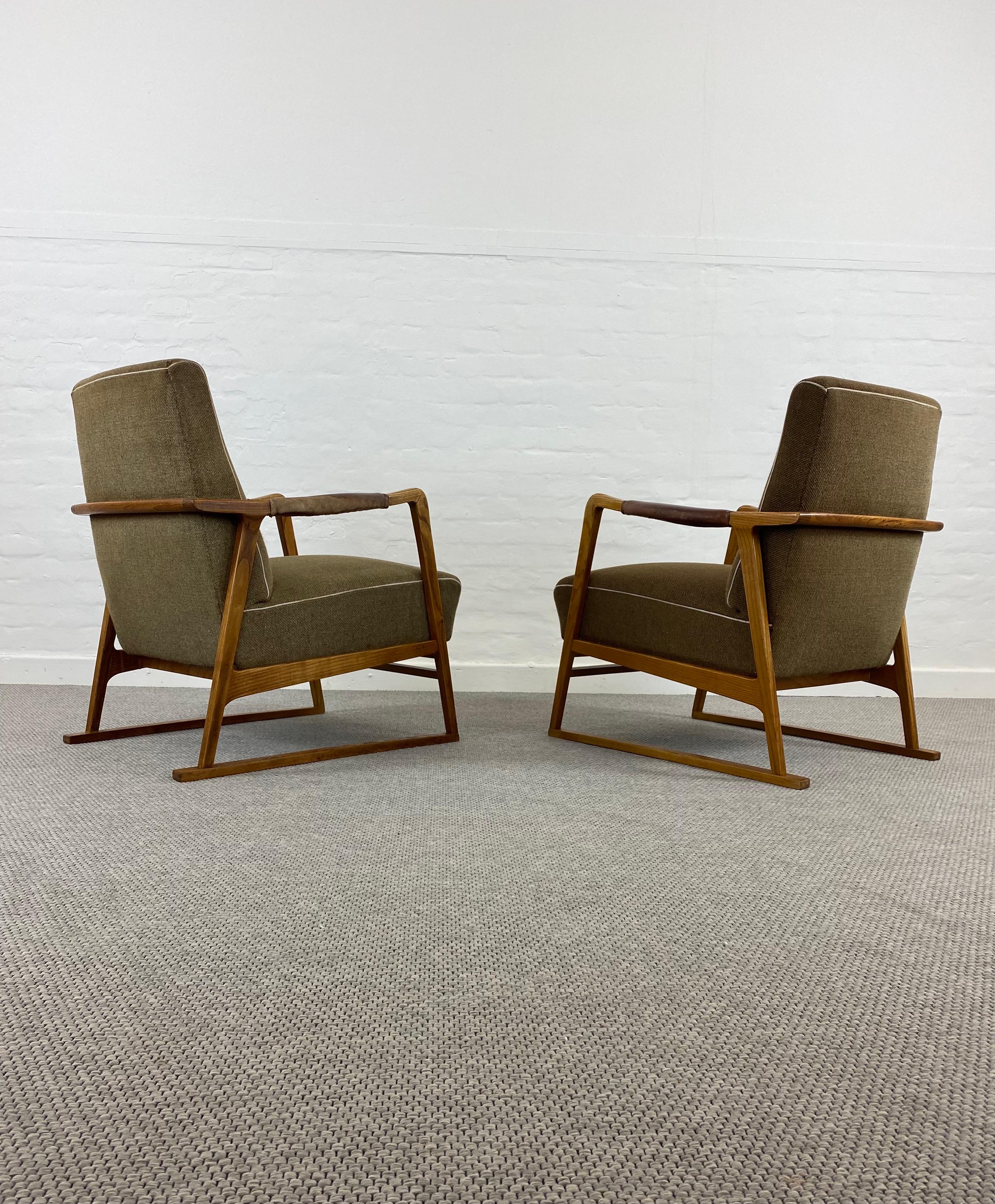 Pair of 1950s Midcentury WK Arm-Chairs with Runners for Deutsche Werkstätten For Sale 9