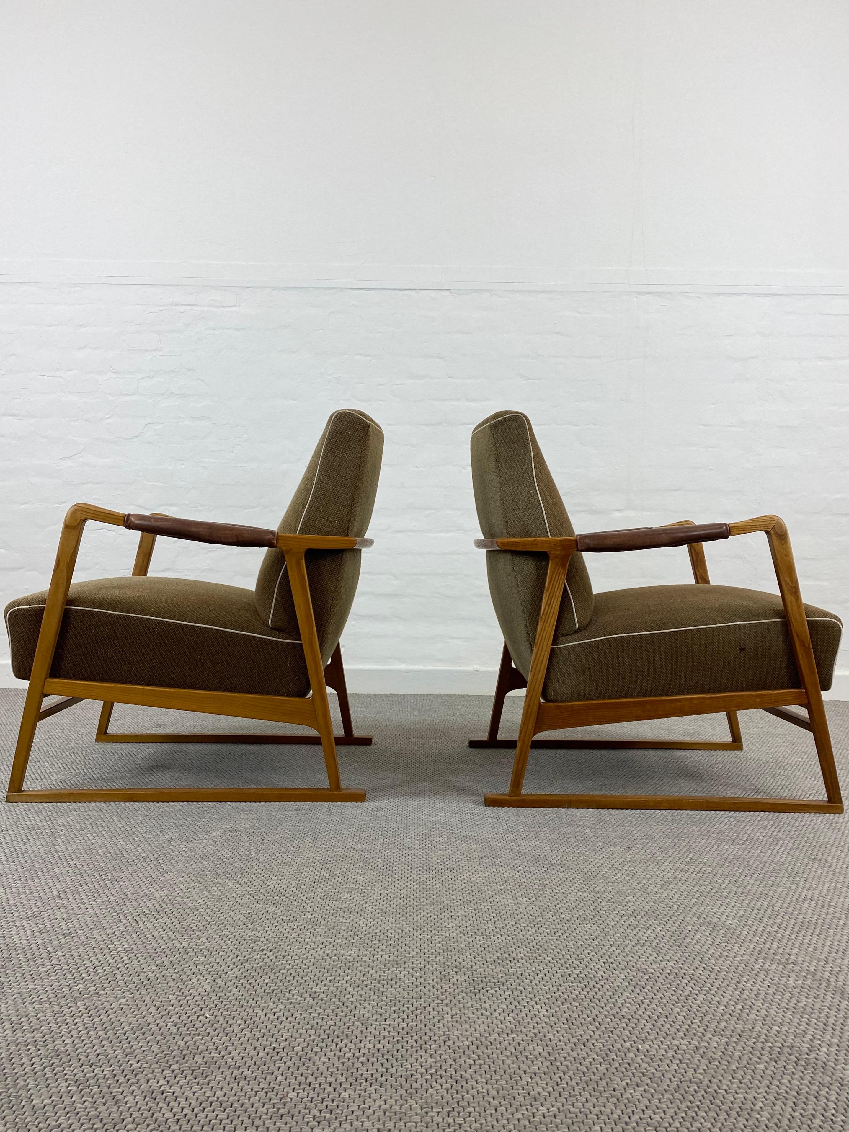 Pair of 1950s Midcentury WK Arm-Chairs with Runners for Deutsche Werkstätten For Sale 13