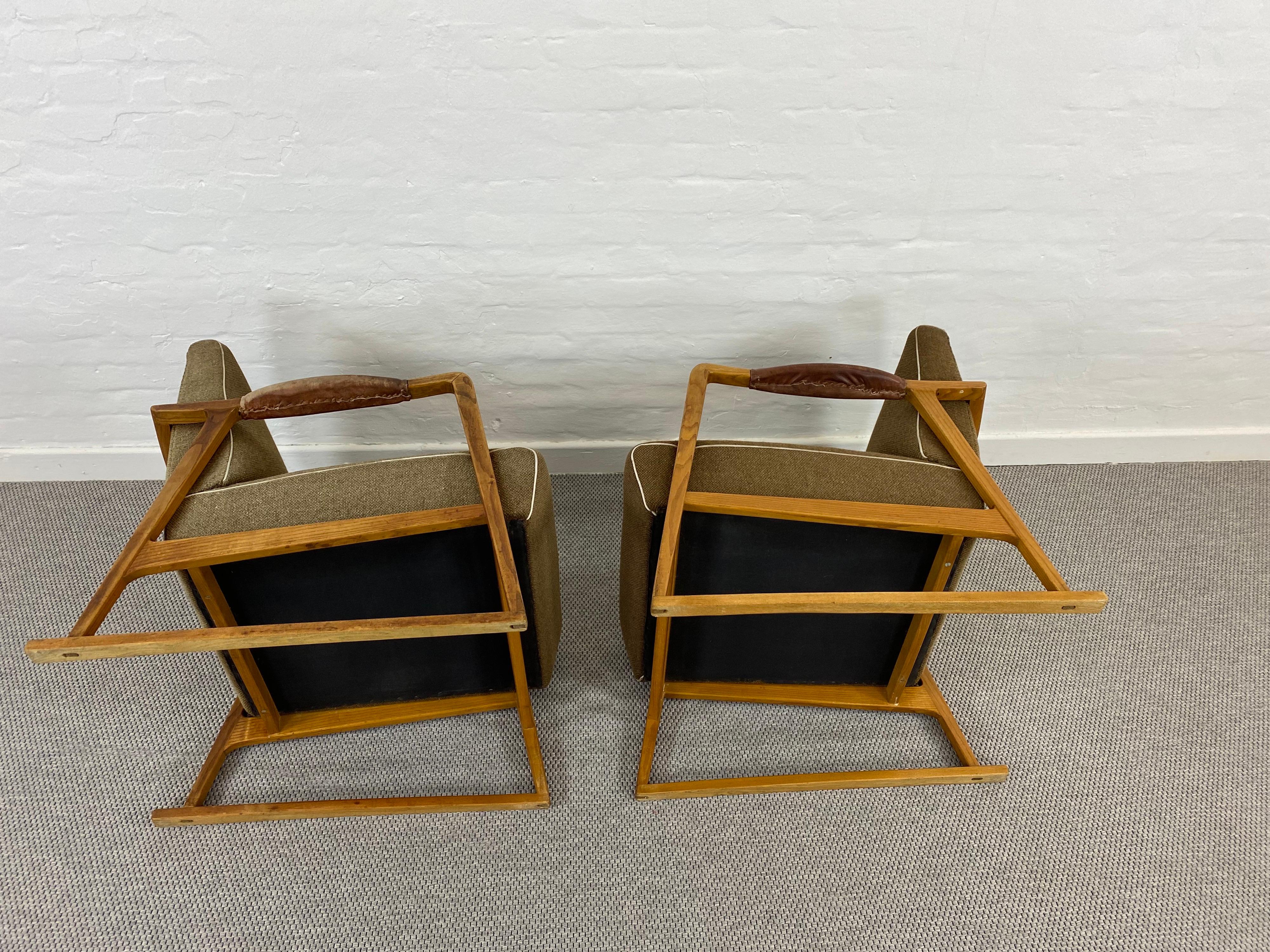 Pair of 1950s Midcentury WK Arm-Chairs with Runners for Deutsche Werkstätten For Sale 2