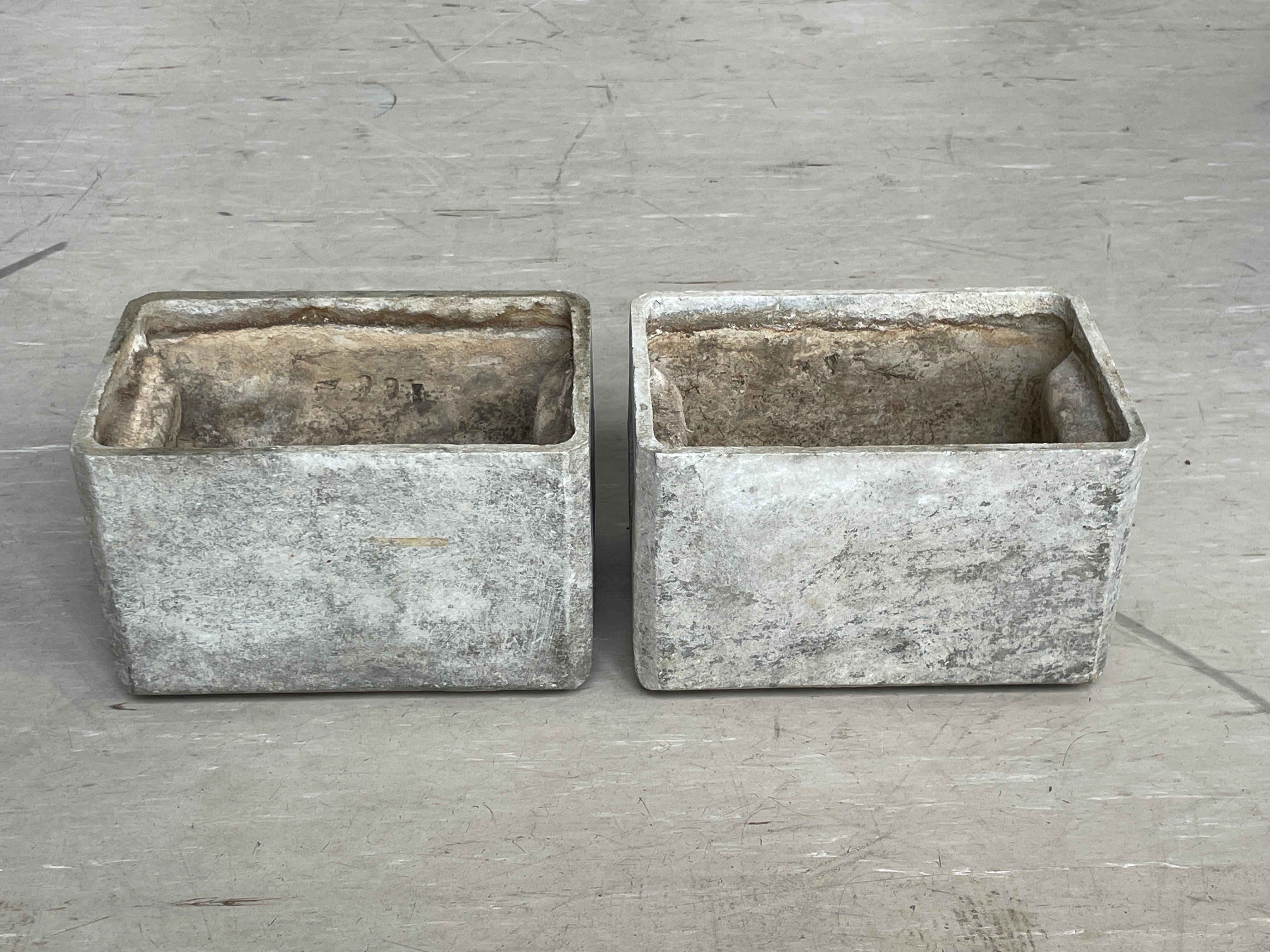 Pair of 1950's minimalist planters by Swiss designer, Willy Guhl for Eternit AG 1