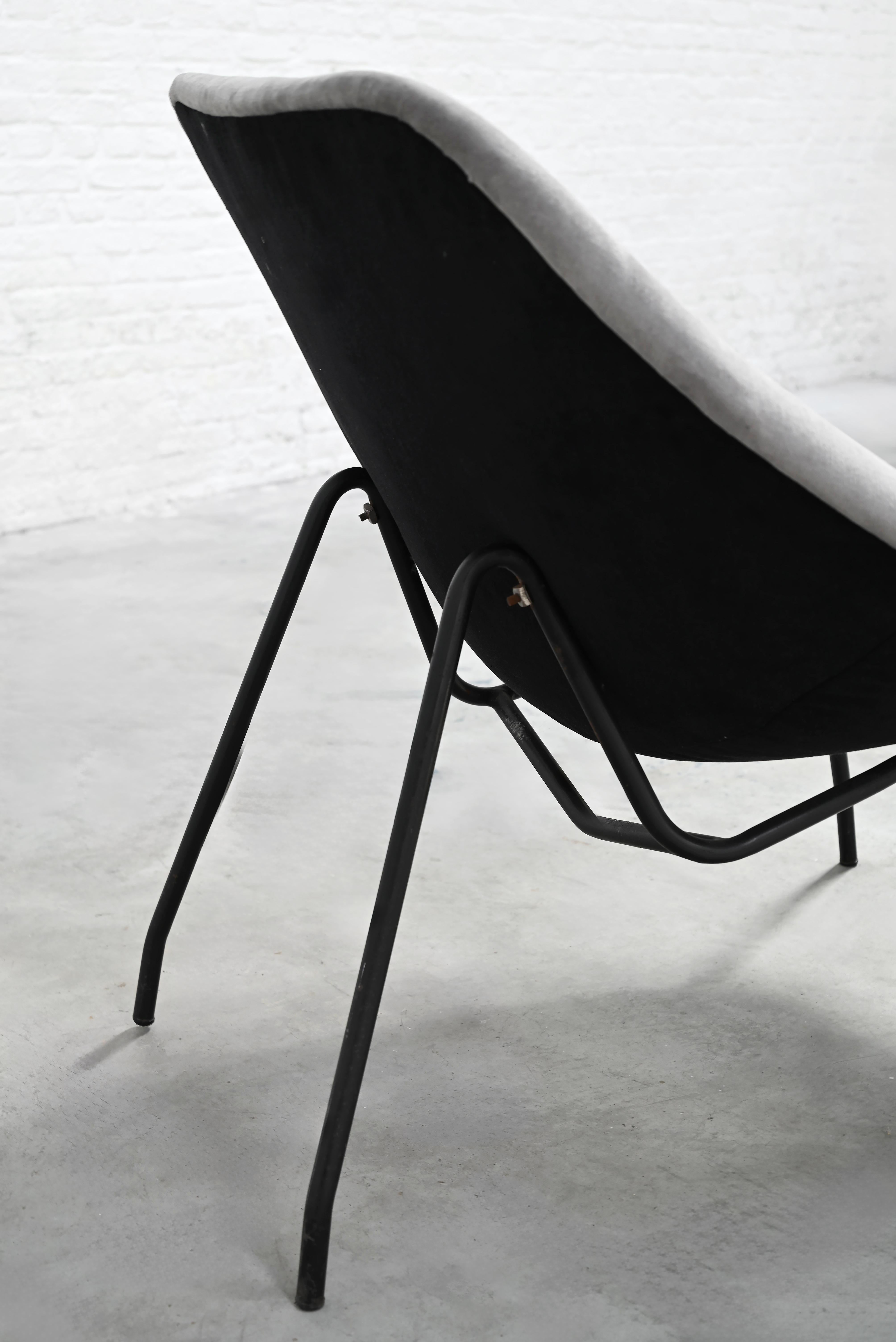 Paar modernistische Sessel aus den 1950er Jahren von GAR, Frankreich im Angebot 1
