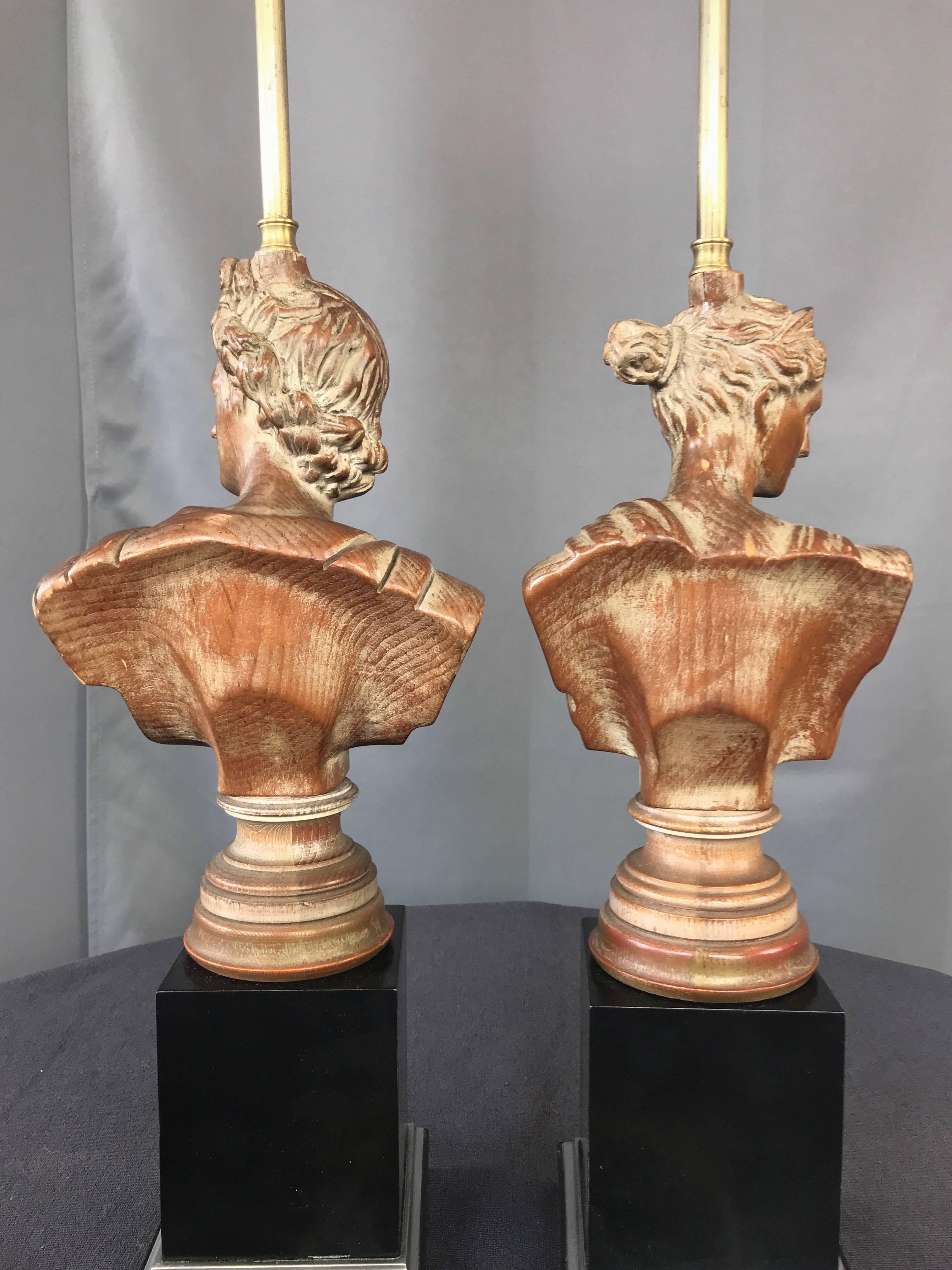 Pair of 1950s Neoclassical Roman Bust Hand-Carved Wood Table Lamps 3
