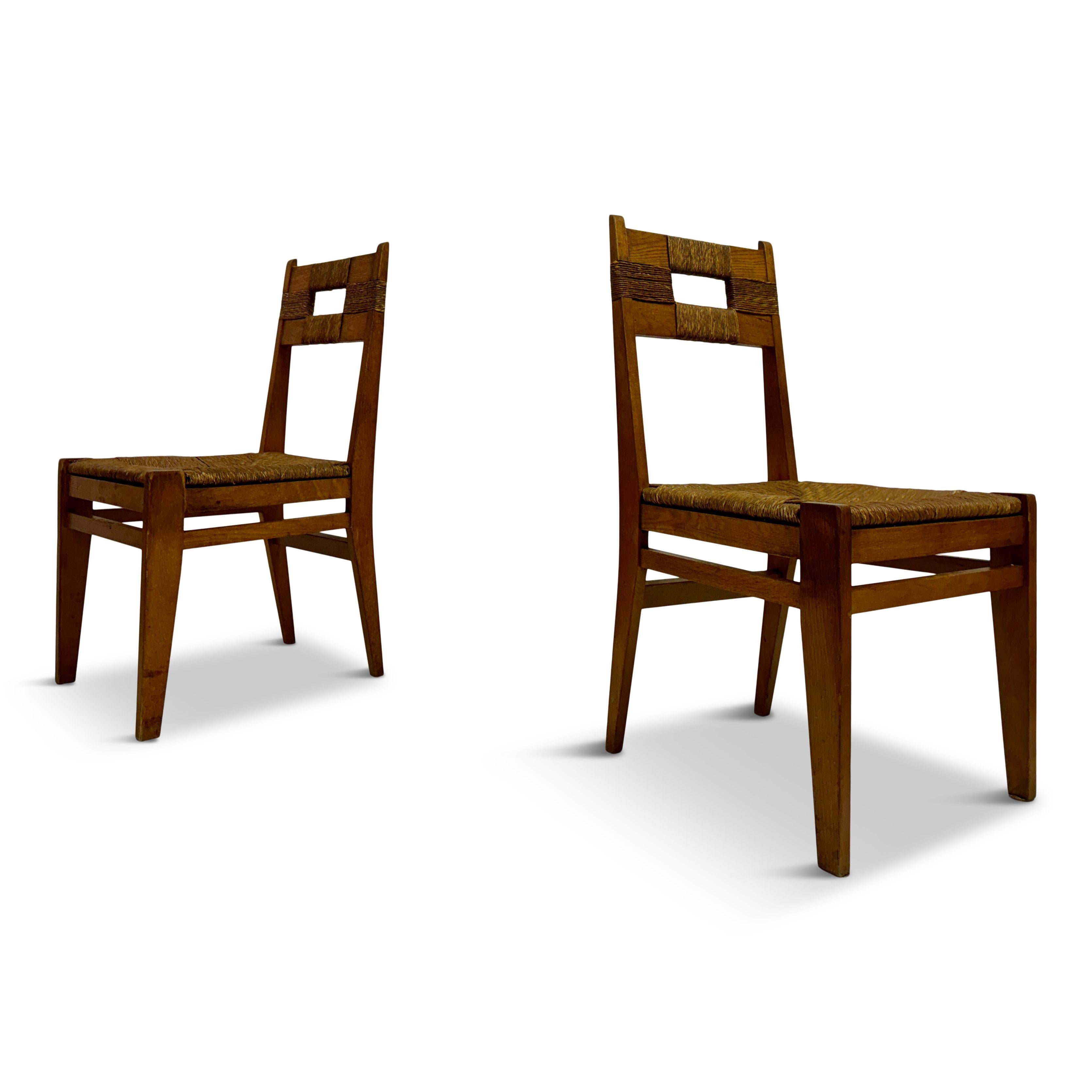 Pair of 1950s Oak and Rush Side Chairs For Sale 11