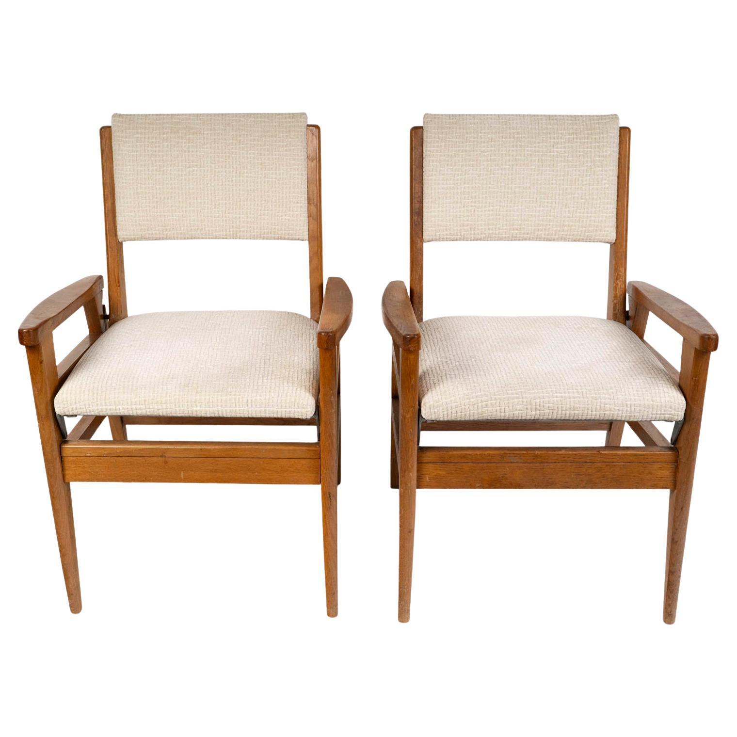 Coppia di poltrone in Oak del 1950, convertibili, con due altezze di seduta.