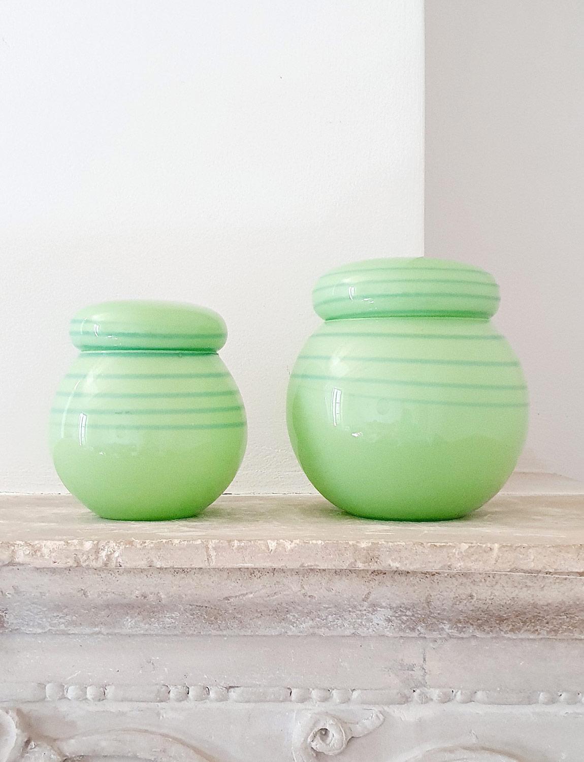 Pair of 1950s Opaque Green Glass Murano Pots In Good Condition In Roma, IT