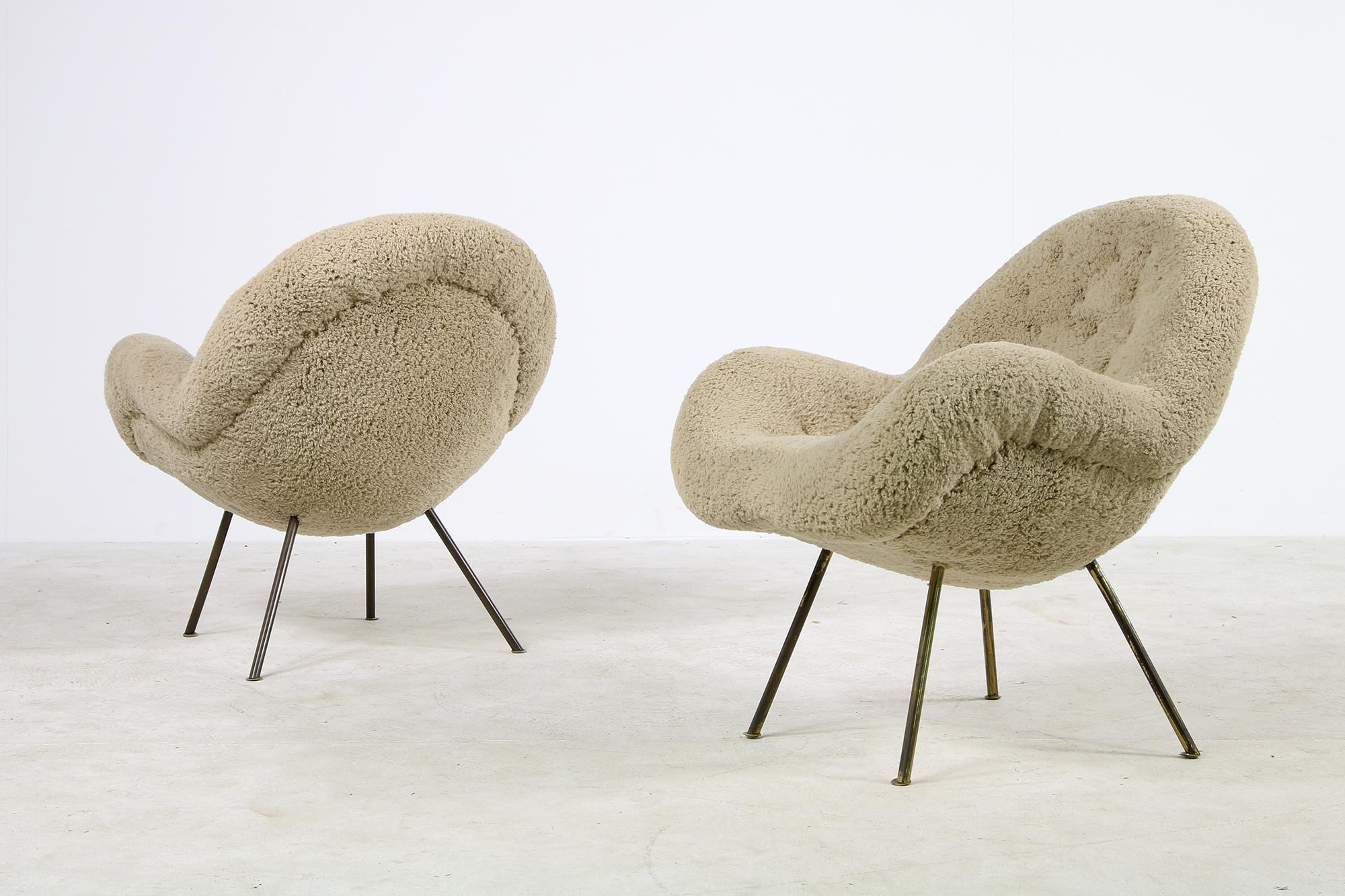 20th Century Pair of 1950s Organic Fritz Neth Lounge Chairs Teddy Fur Mid-Century Modern B