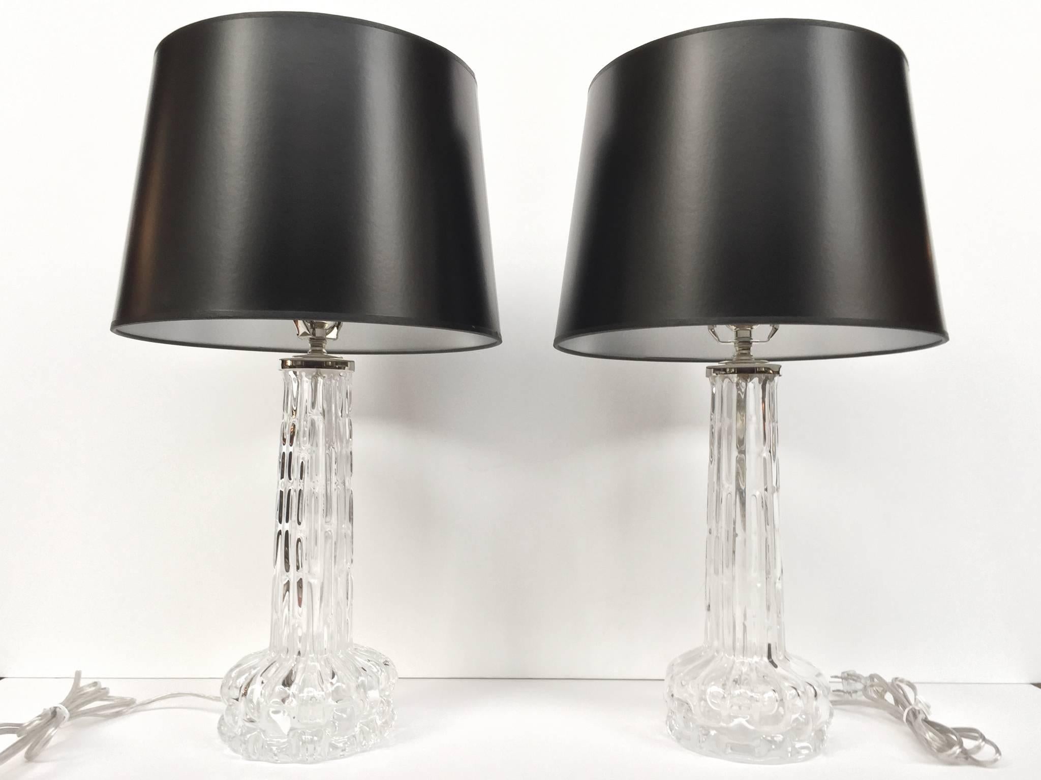Scandinavian Modern Pair of 1950s Orrefors Art Glass Table Lamps by Carl Fagerlund For Sale