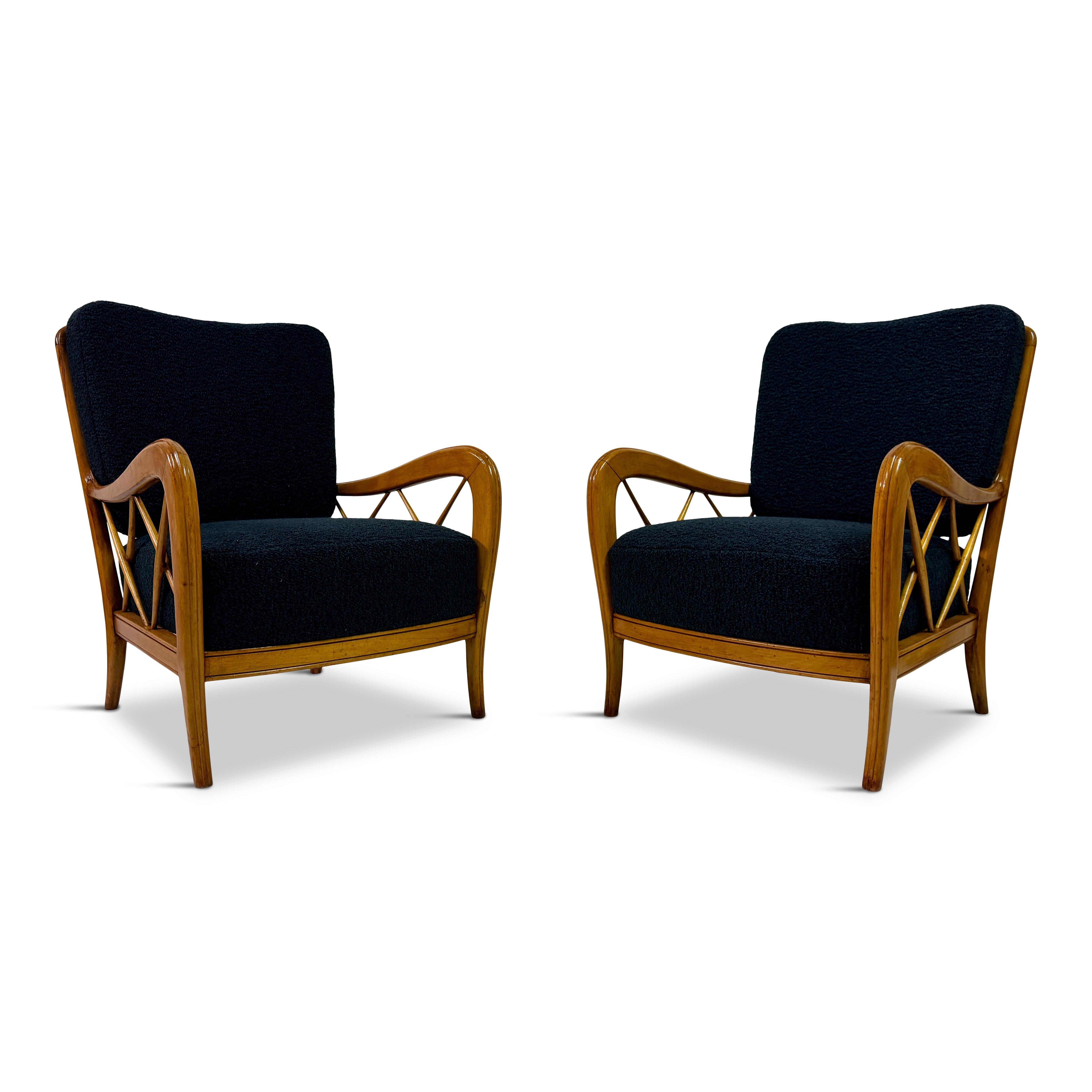 Pair of armchairs

In the style of Paolo Buffa

New boucle upholstery

Italy 1950s