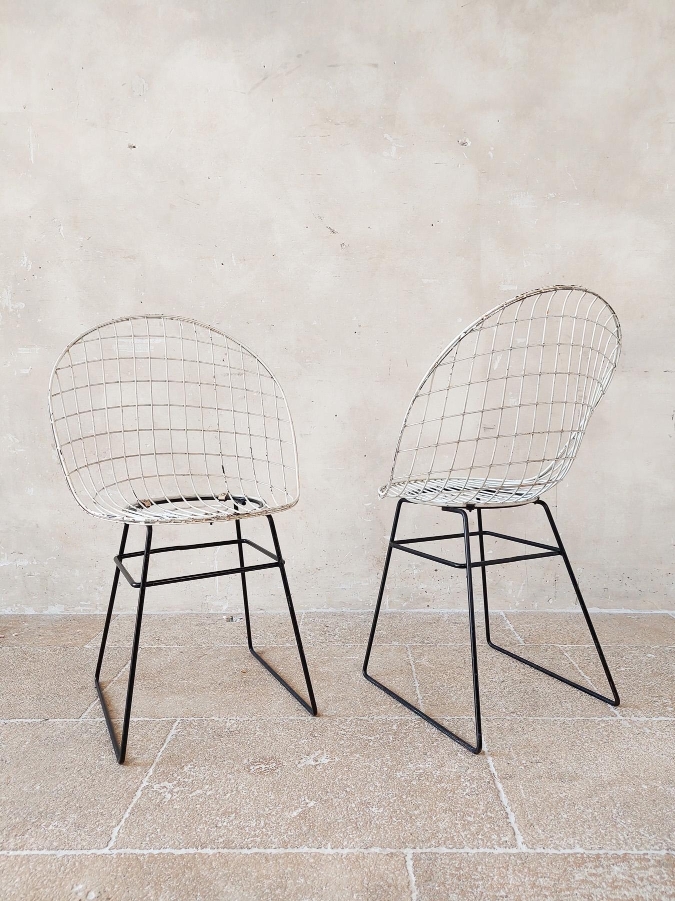 Pair of 1950s Pastoe wire chairs by Cees Braakman and Adriaan Dekker For Sale 6