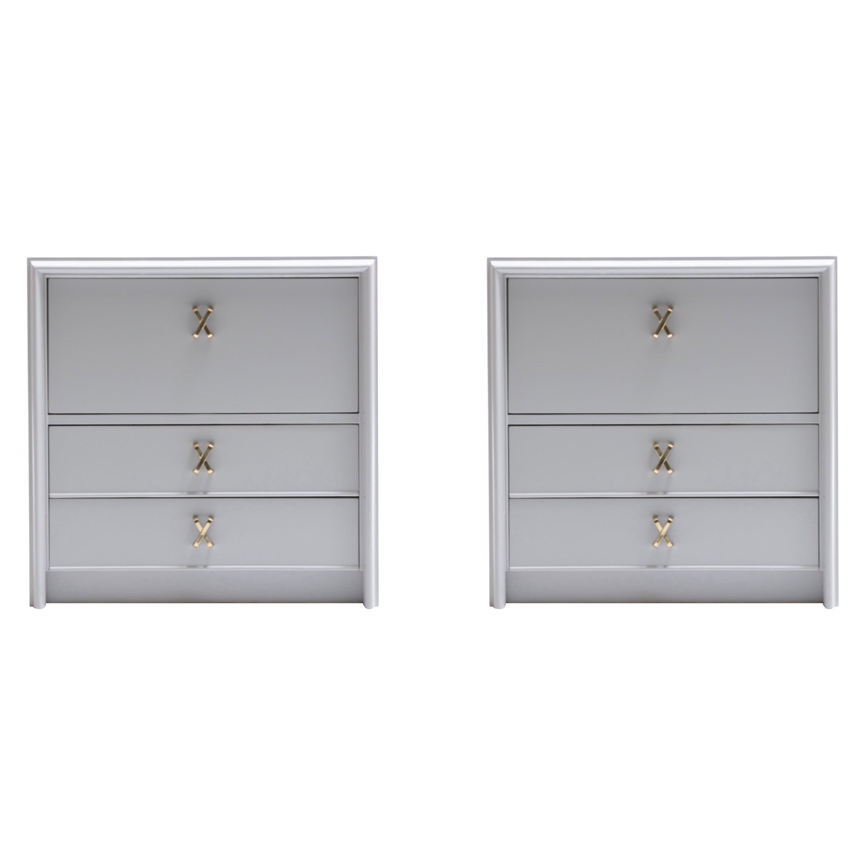 Ein Paar Paul Frankl Nachttische aus den 1950er Jahren, lackiert in Farrow & Ball Pavilion Grey