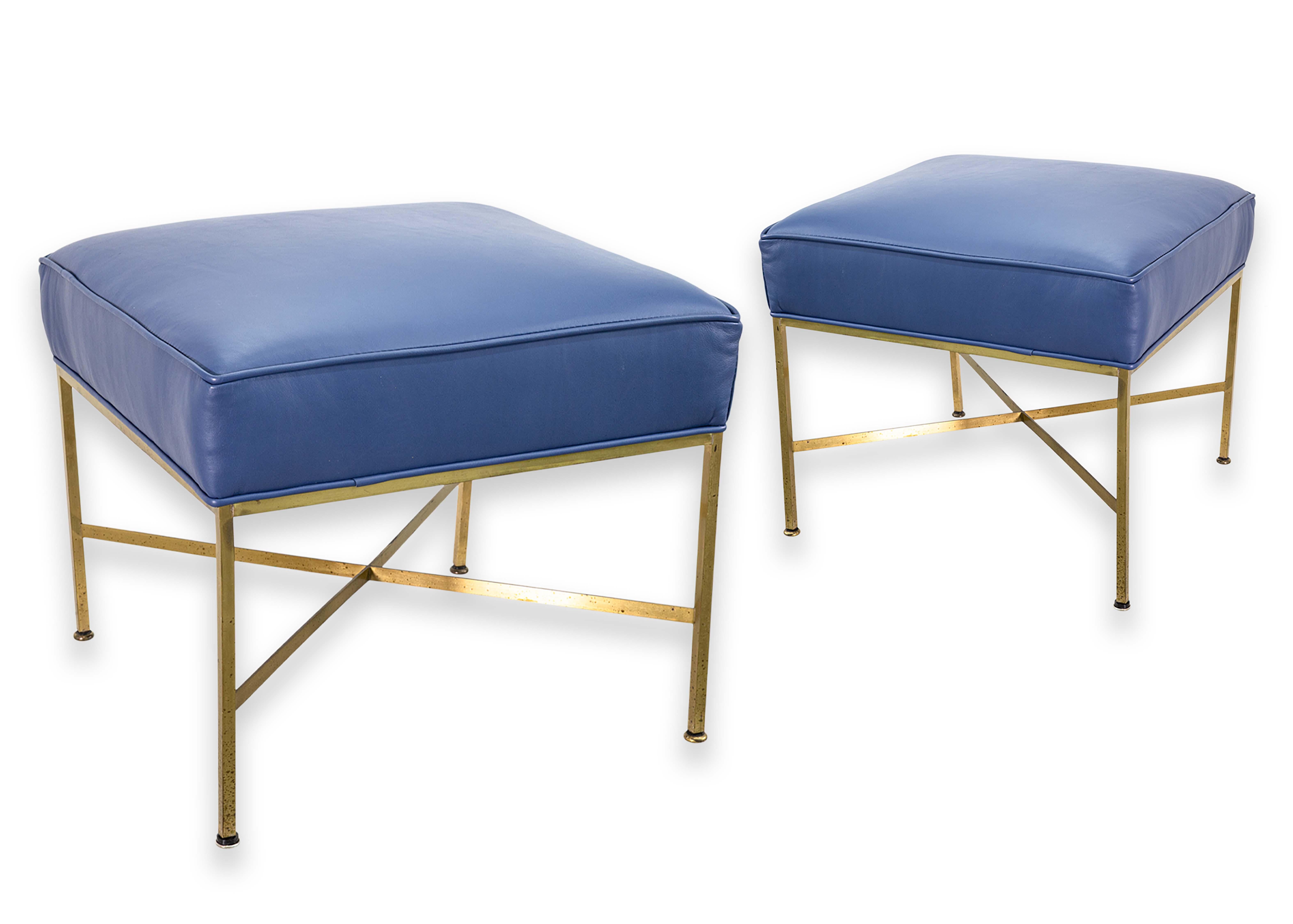 Paire de tabourets ou d'ottomans en laiton à base en X Paul McCobb for Directional Navy des années 1950 en vente 2
