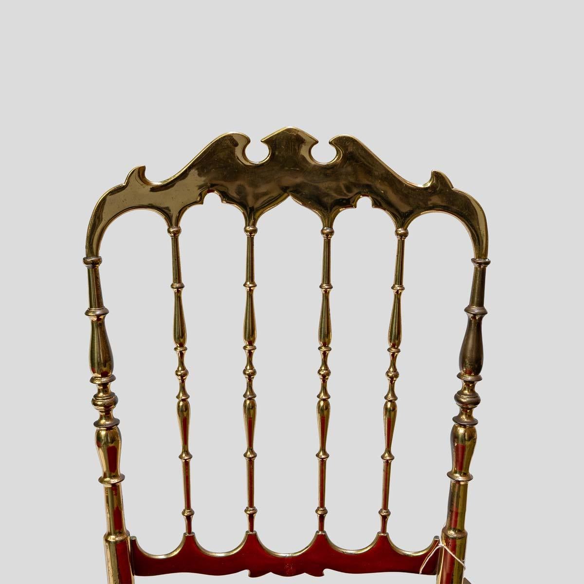 Pair of 1950s red velvet upholstered brass metal chairs by Chiavari For Sale 4