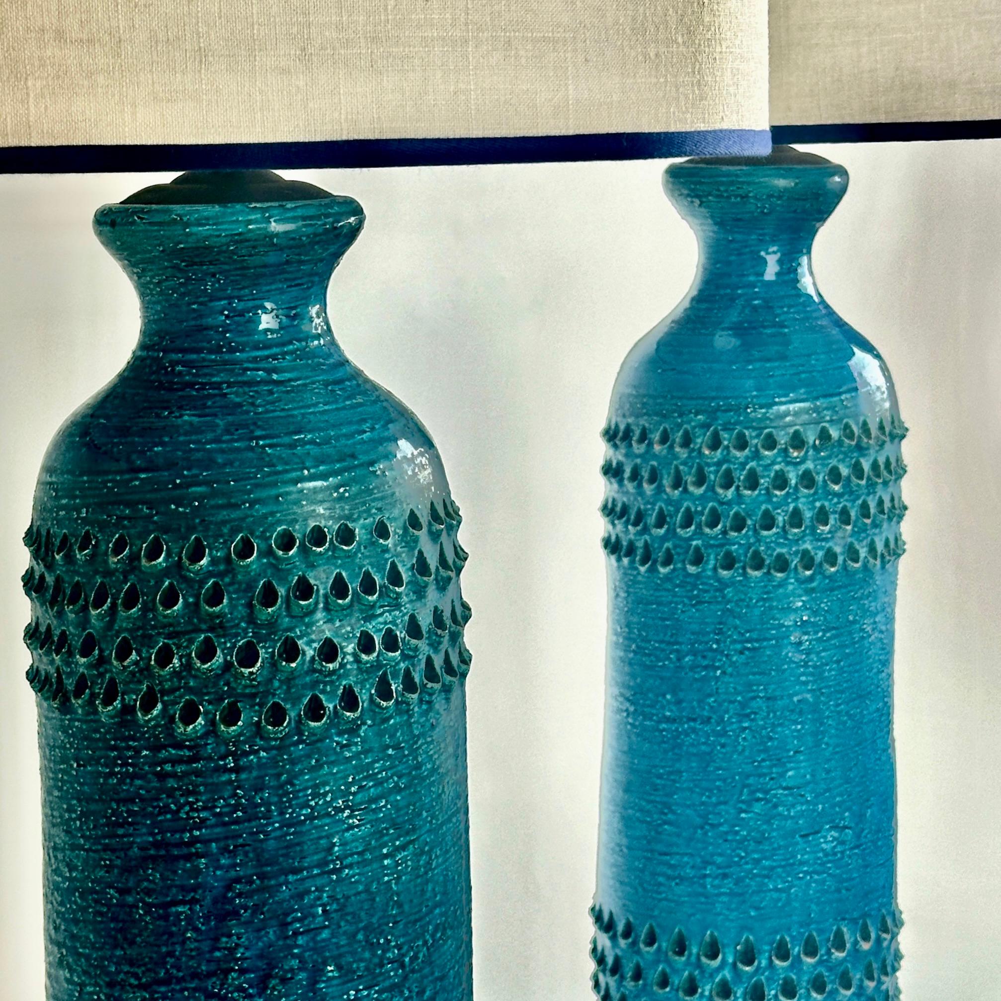 Pair of 1950's Rimini Blue Ceramic Table Lamps by Aldo Londi for Bitossi In Good Condition For Sale In Firenze, Tuscany