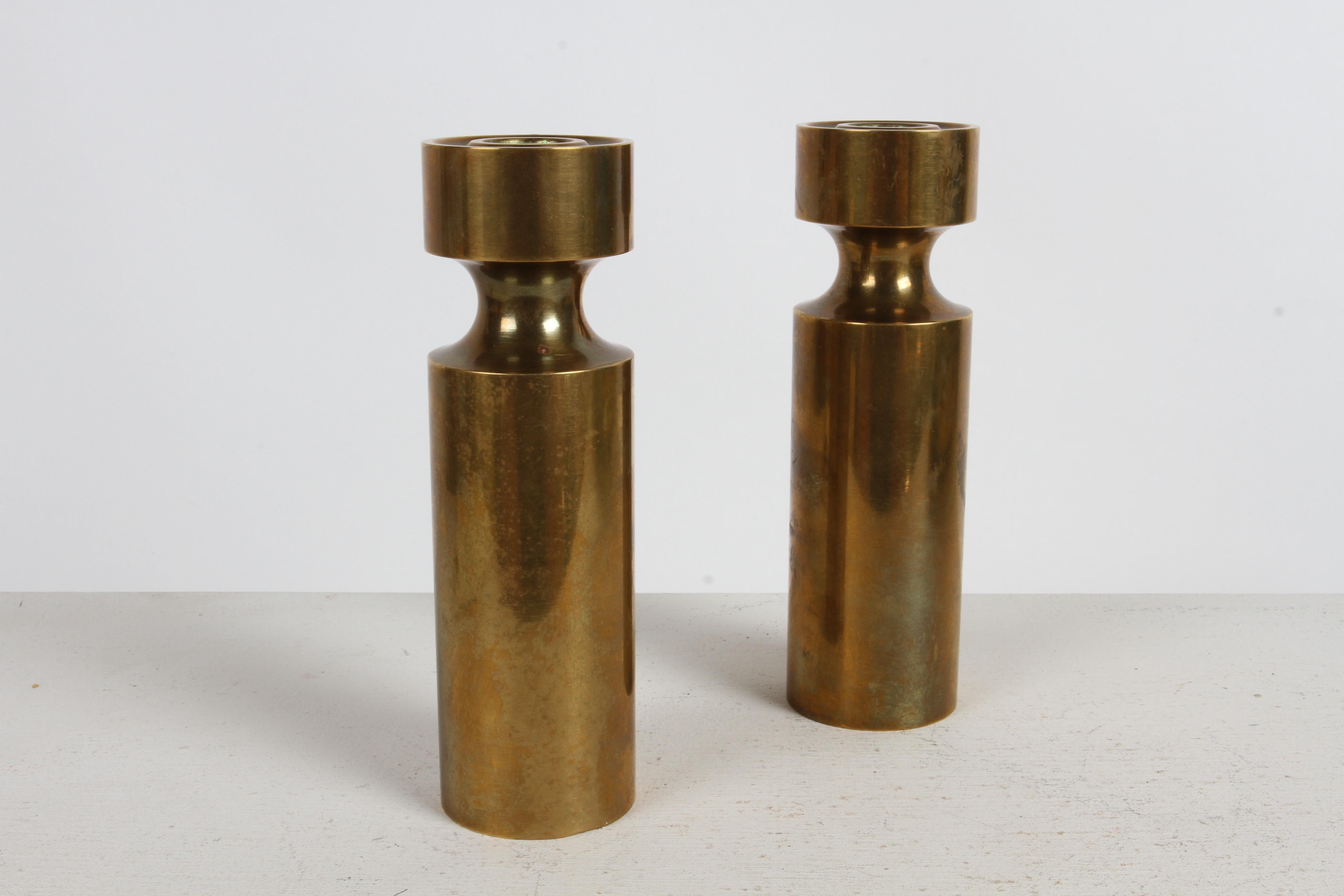 Pair of 1950s Scandinavian Heavy Solid Bronze Minimalist Candle Holders - Norway For Sale 2
