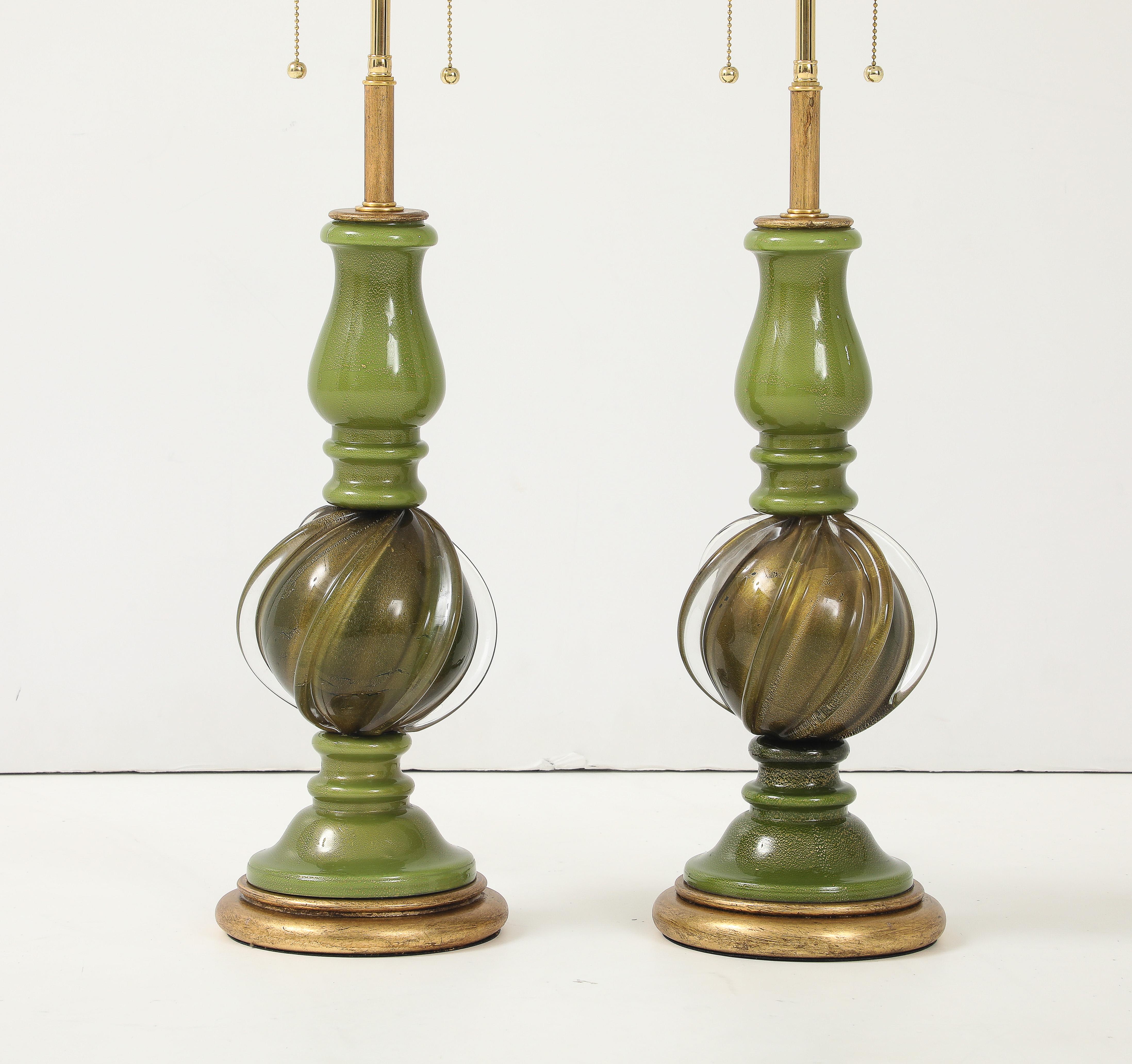 Dorato Coppia di lampade in vetro di Murano verde Seguso degli anni '50 in vendita