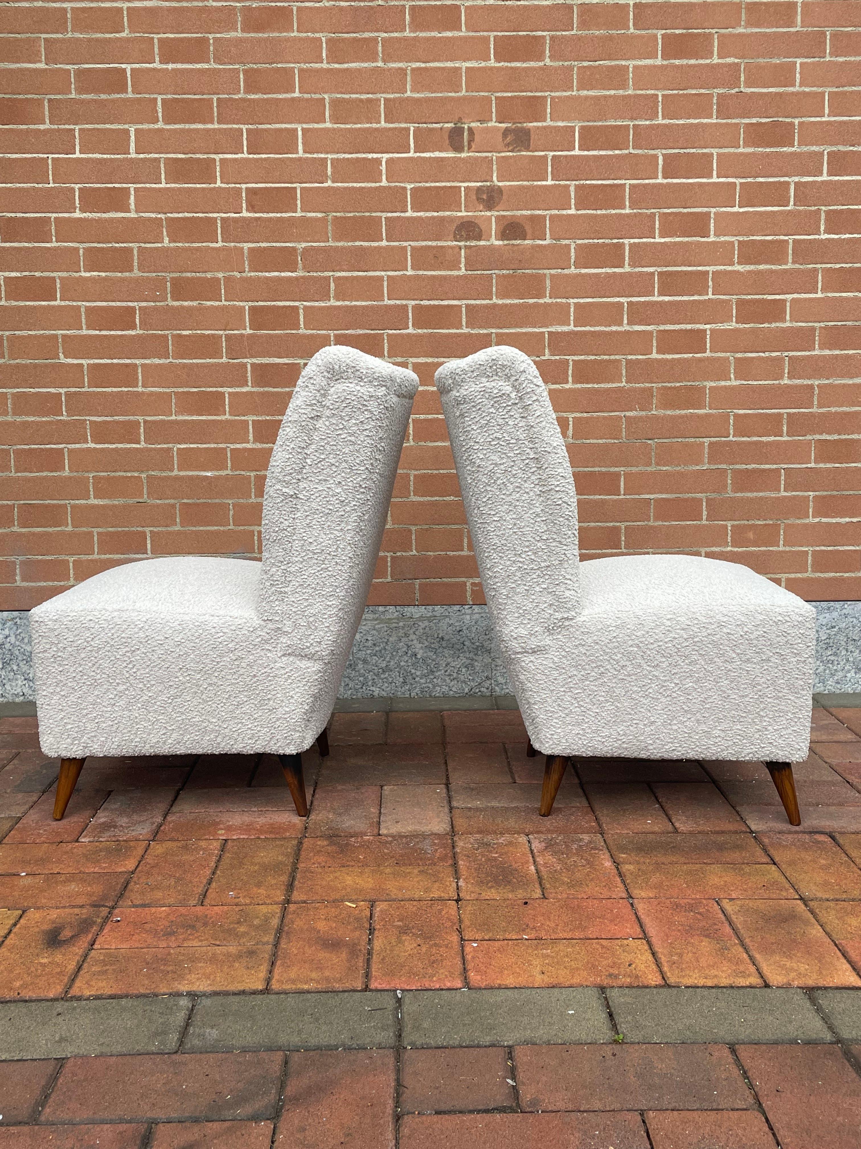 Pair of 1950s Slipper Chairs with New White Bouclé Upholstery For Sale 7