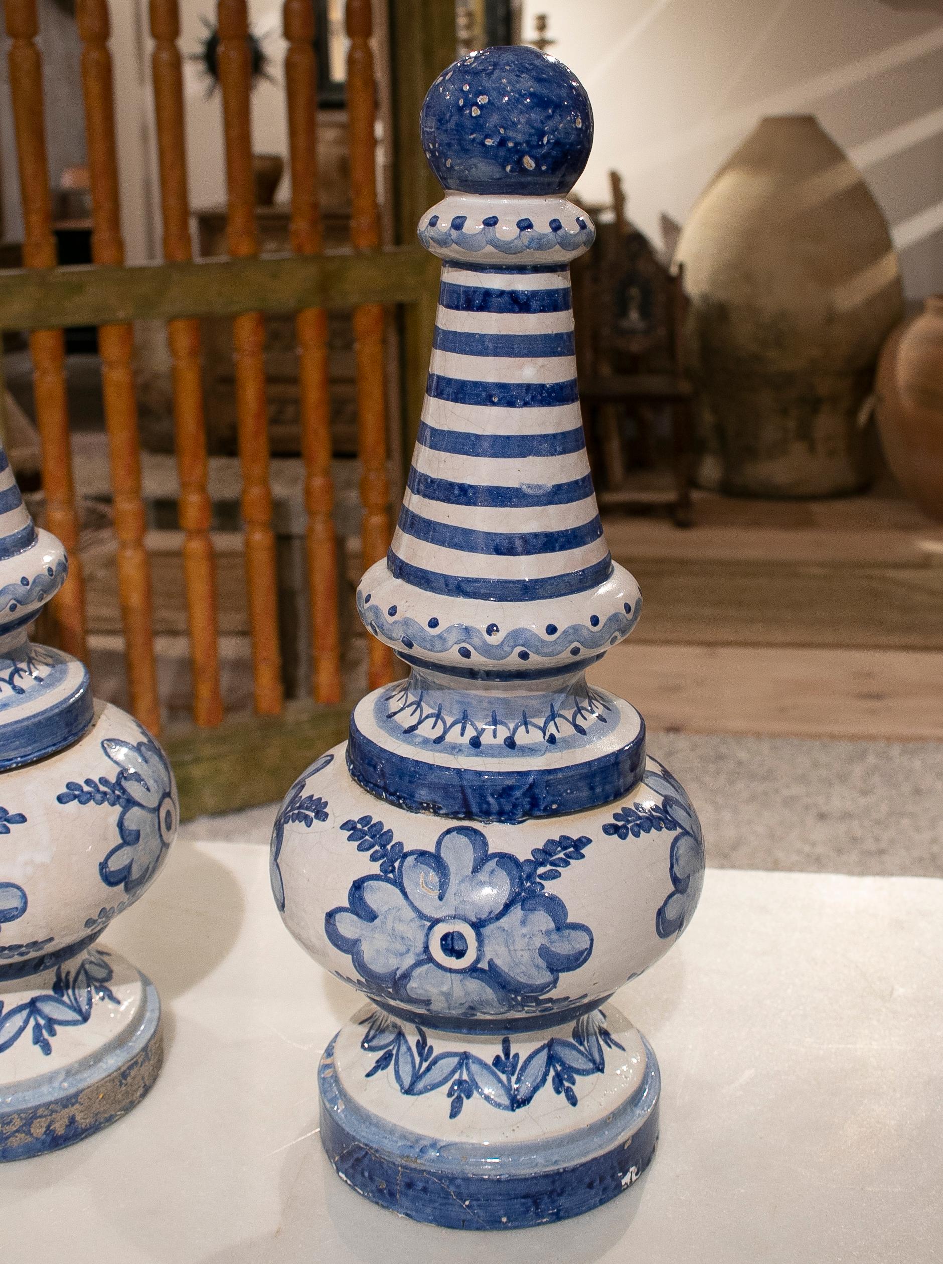 20th Century Pair of 1950s Spanish Andalusian Two-Colour Glazed Ceramic Finials