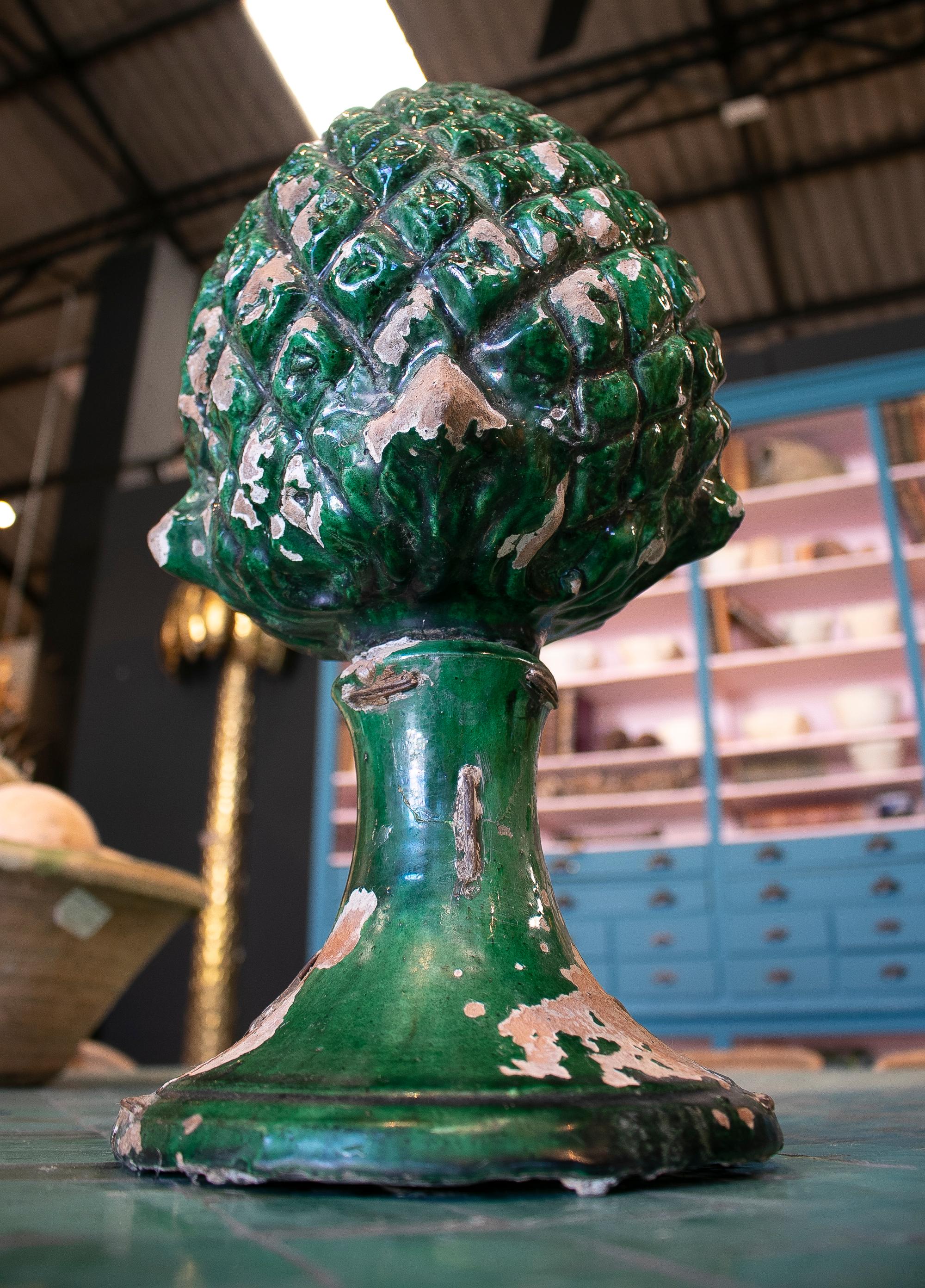 Pair of 1950s Spanish Green Glazed Pine Cone Terracotta Finials 4