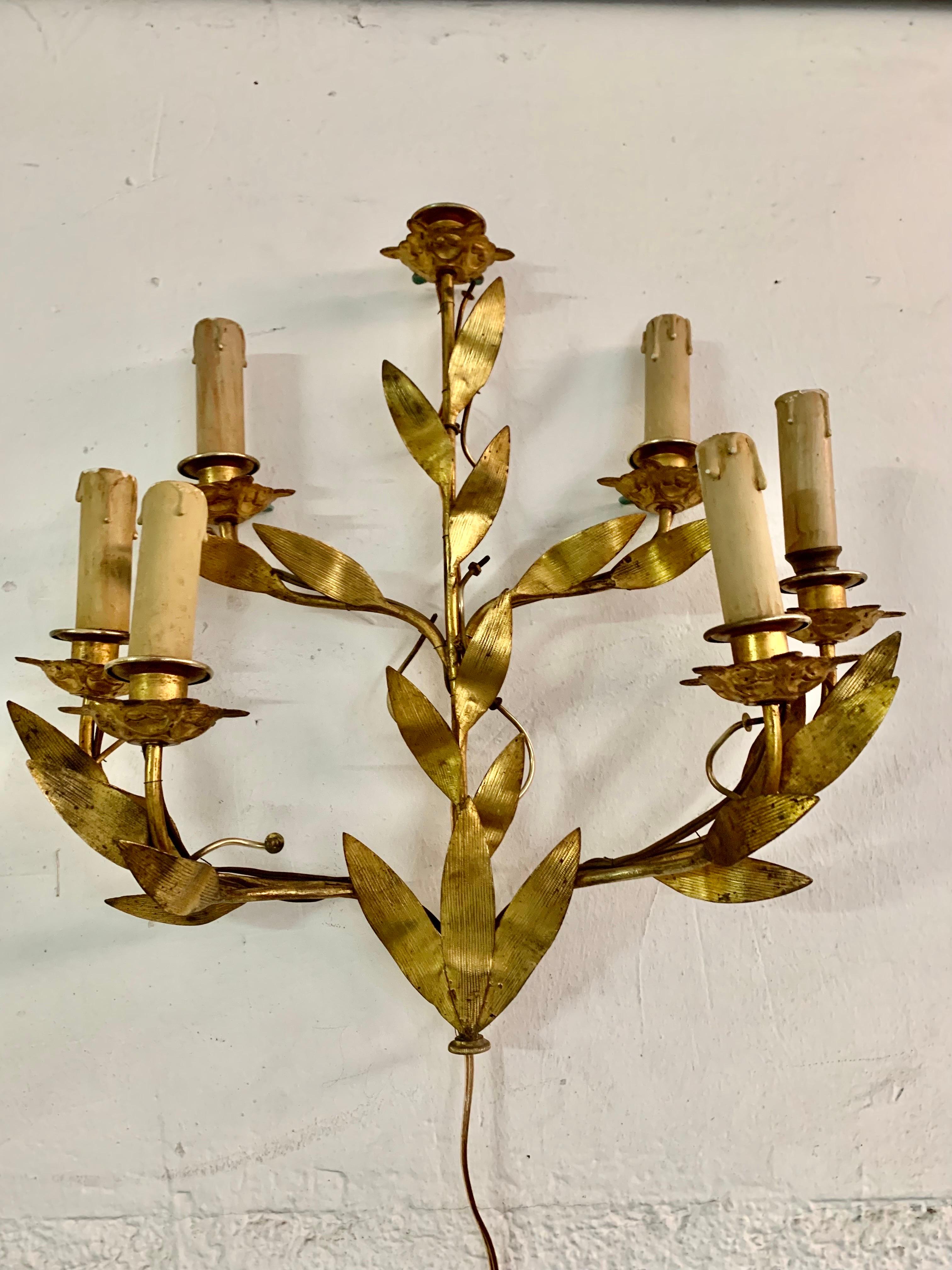 Pair of 1950s Spanish Wall Sconces in Gilt Metal and Six Light Arms For Sale 7