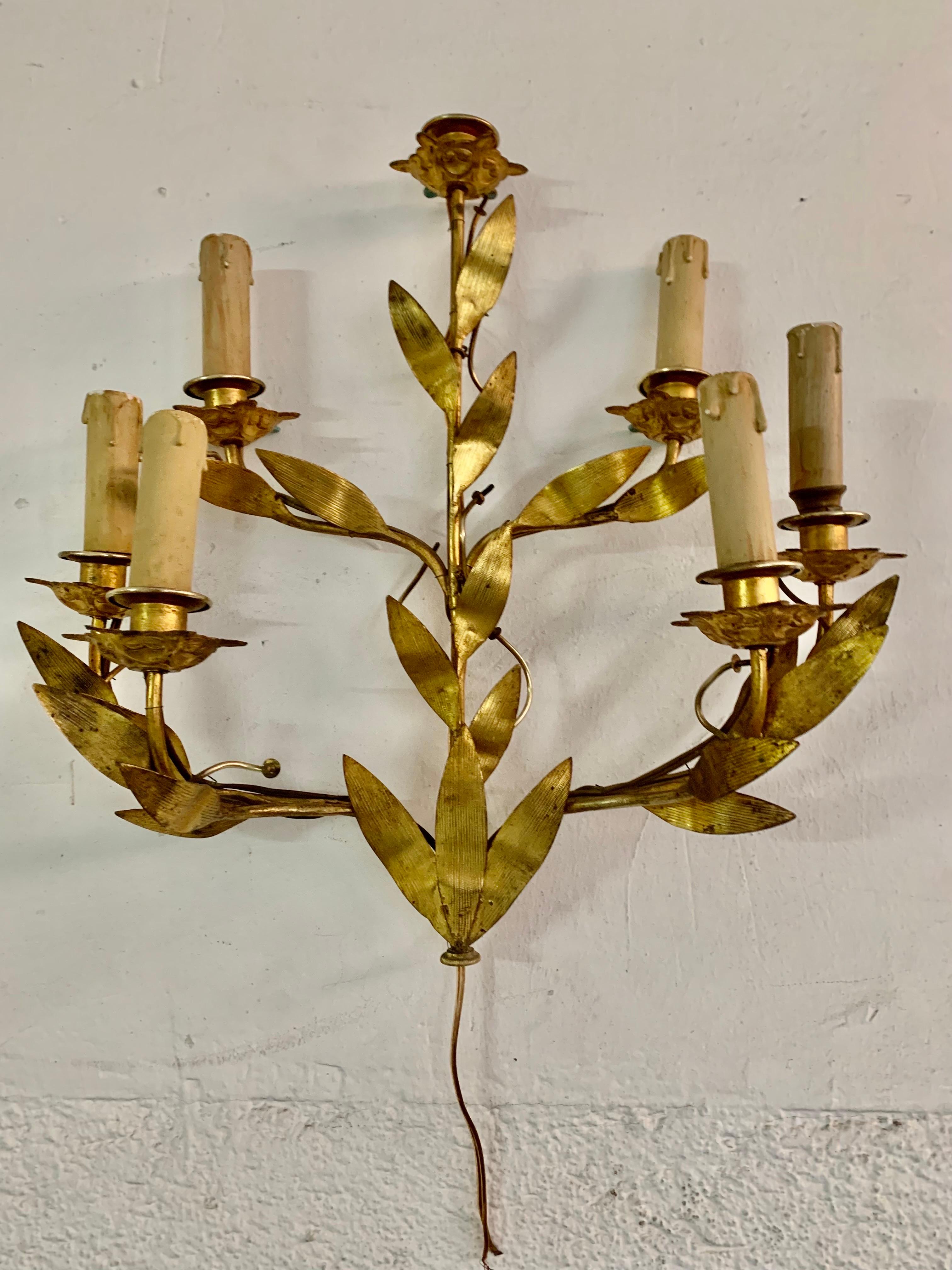 Pair of 1950s Spanish Wall Sconces in Gilt Metal and Six Light Arms For Sale 9