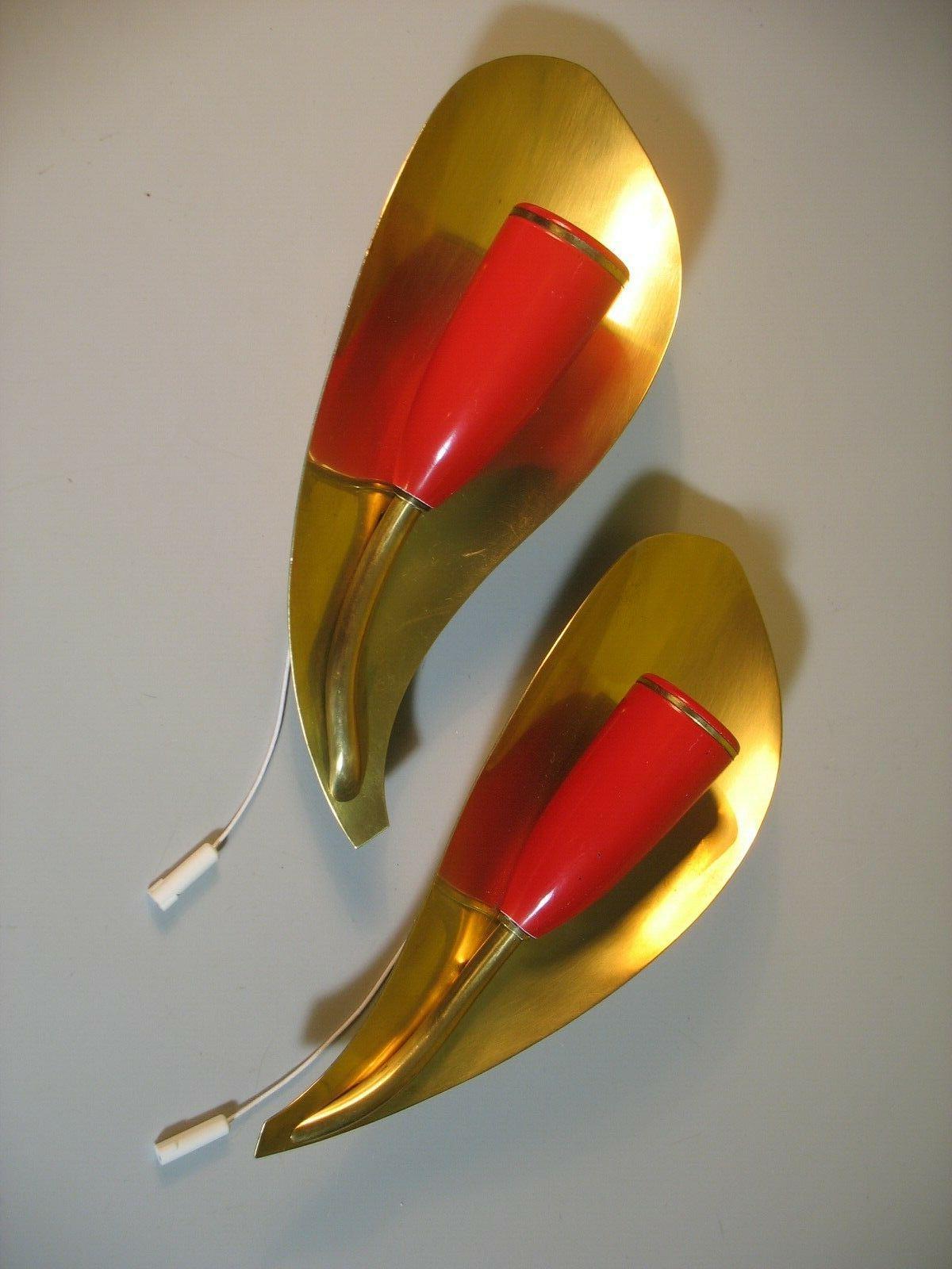 Mid-20th Century Pair of 1950s Stilnovo Style Sconces Brass and Red, Vintage, Italy For Sale