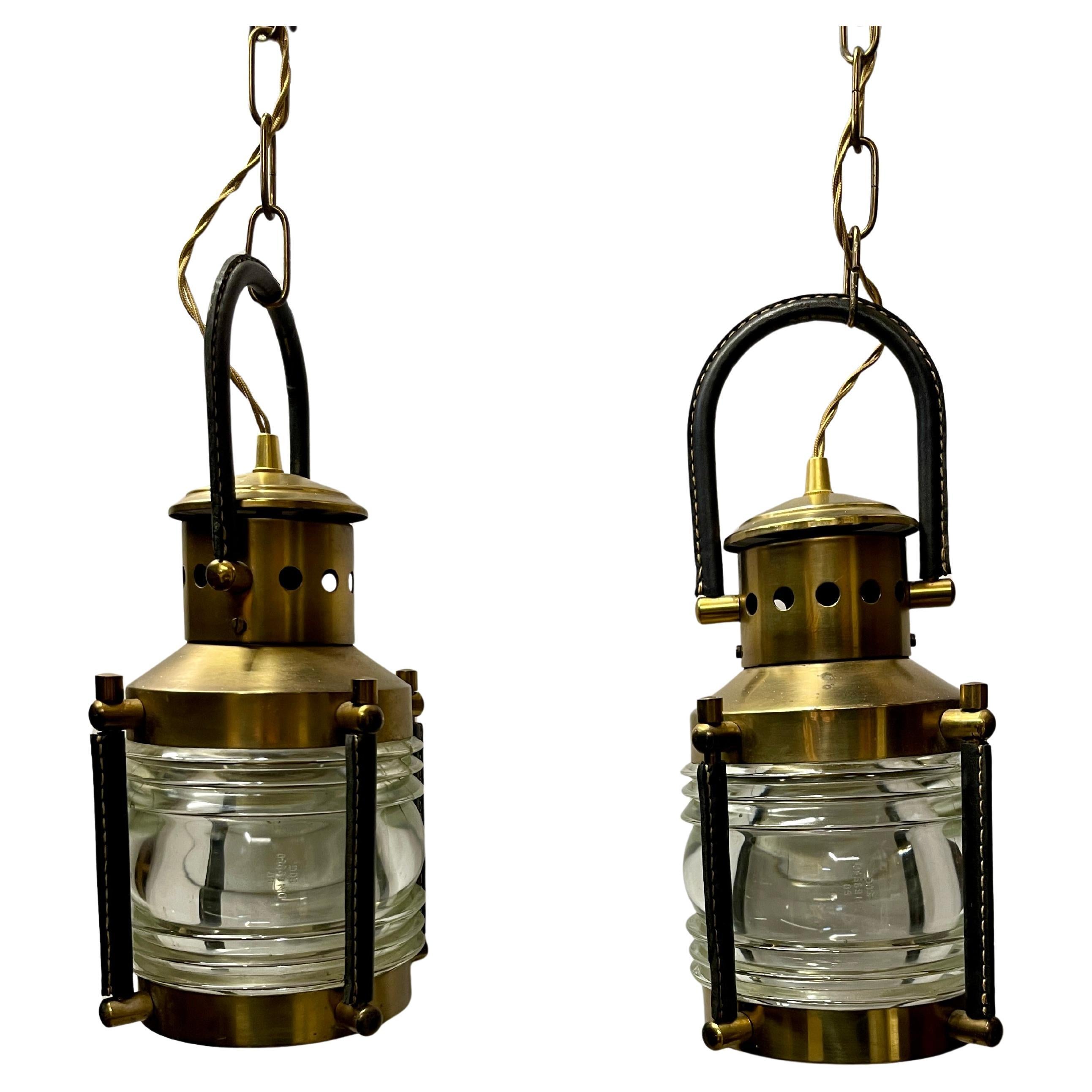 Coppia di lanterne in pelle Stitch by Stitchnet degli anni 
50 in vendita