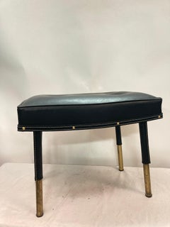 Ein Paar genähte Ledersofas aus den 1950er Jahren von Jacques Adnet