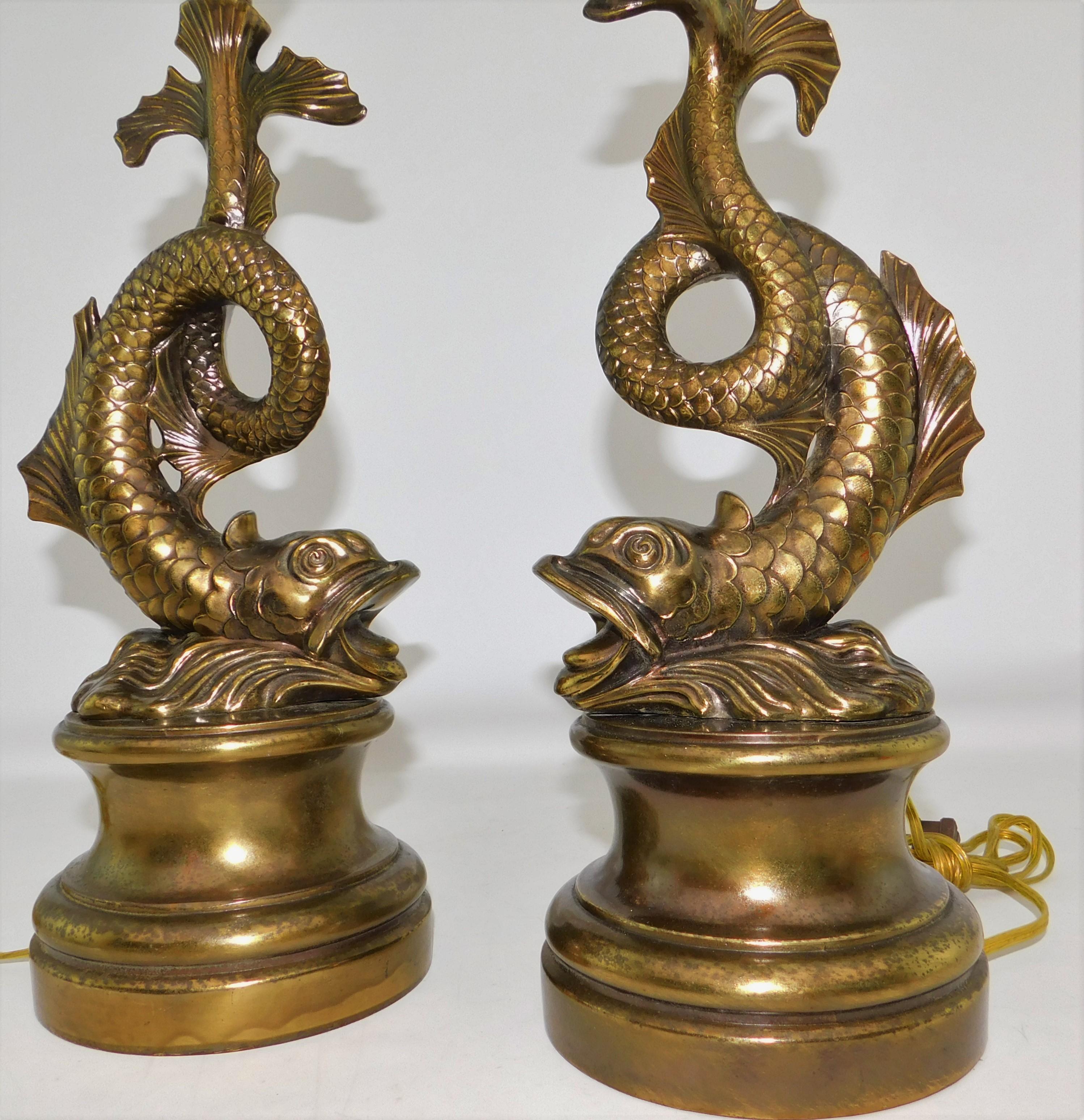 Mid-20th Century Pair of 1950s Stylized Japanese Design Dragon Serpentine Koi Fish Table Lamps For Sale