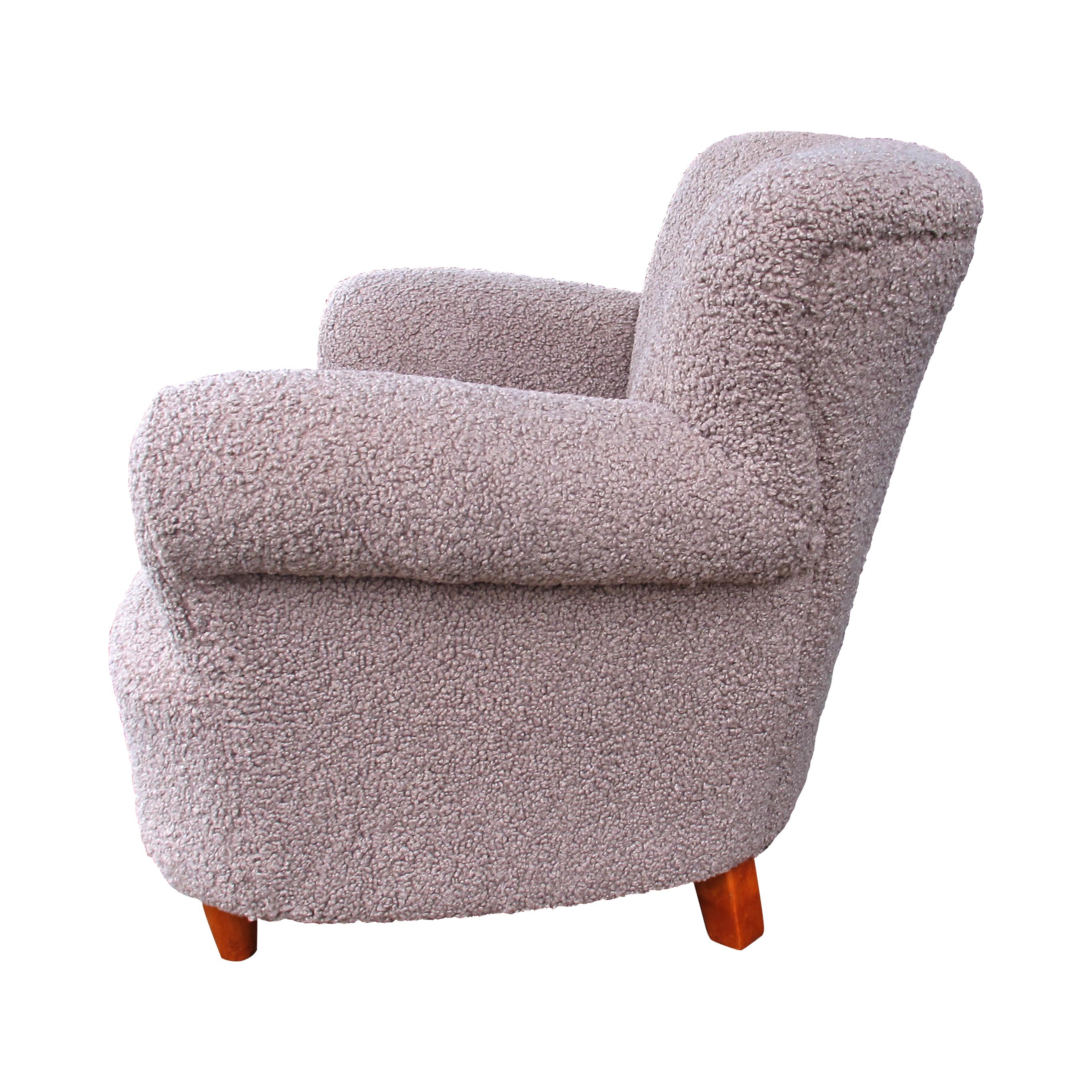 Pareja de sillones suecos de los años 50 en tela Bouclé de color topo Sueco en venta