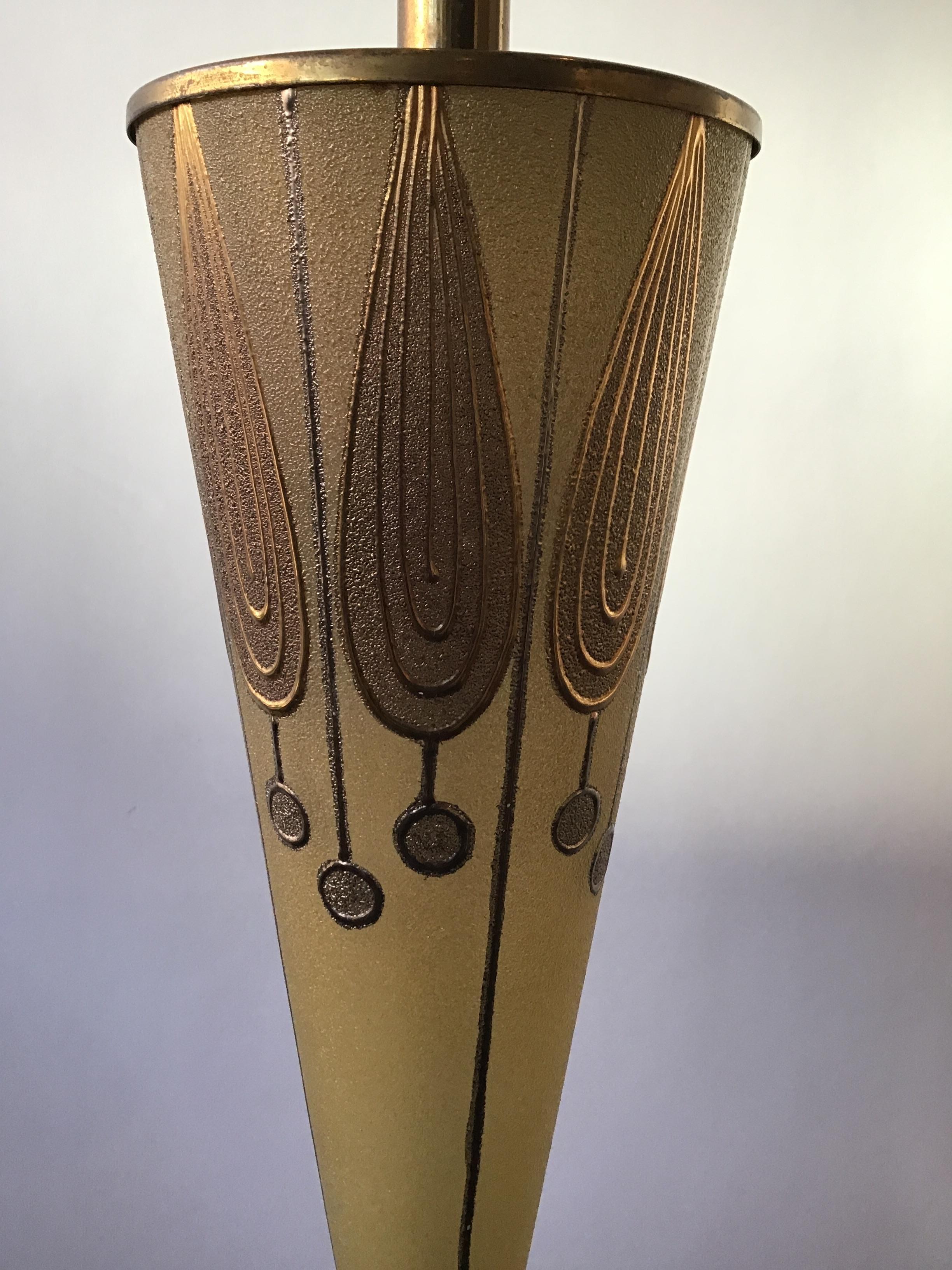 Pareja de lámparas altas de cristal italiano de los años 50 con caballos de circo rampantes en venta 3
